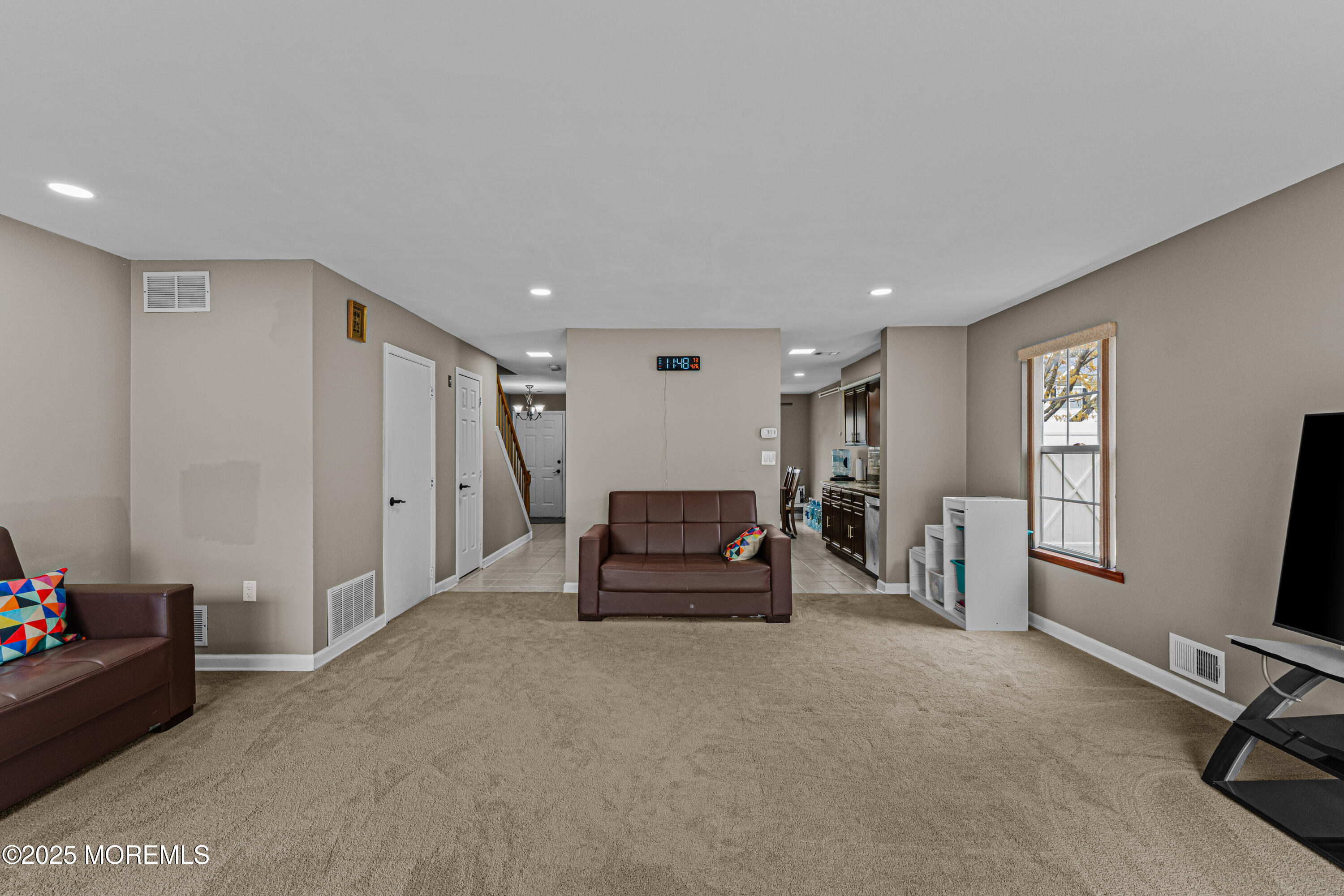 26 Brewster Circle, Old Bridge, New Jersey image 11