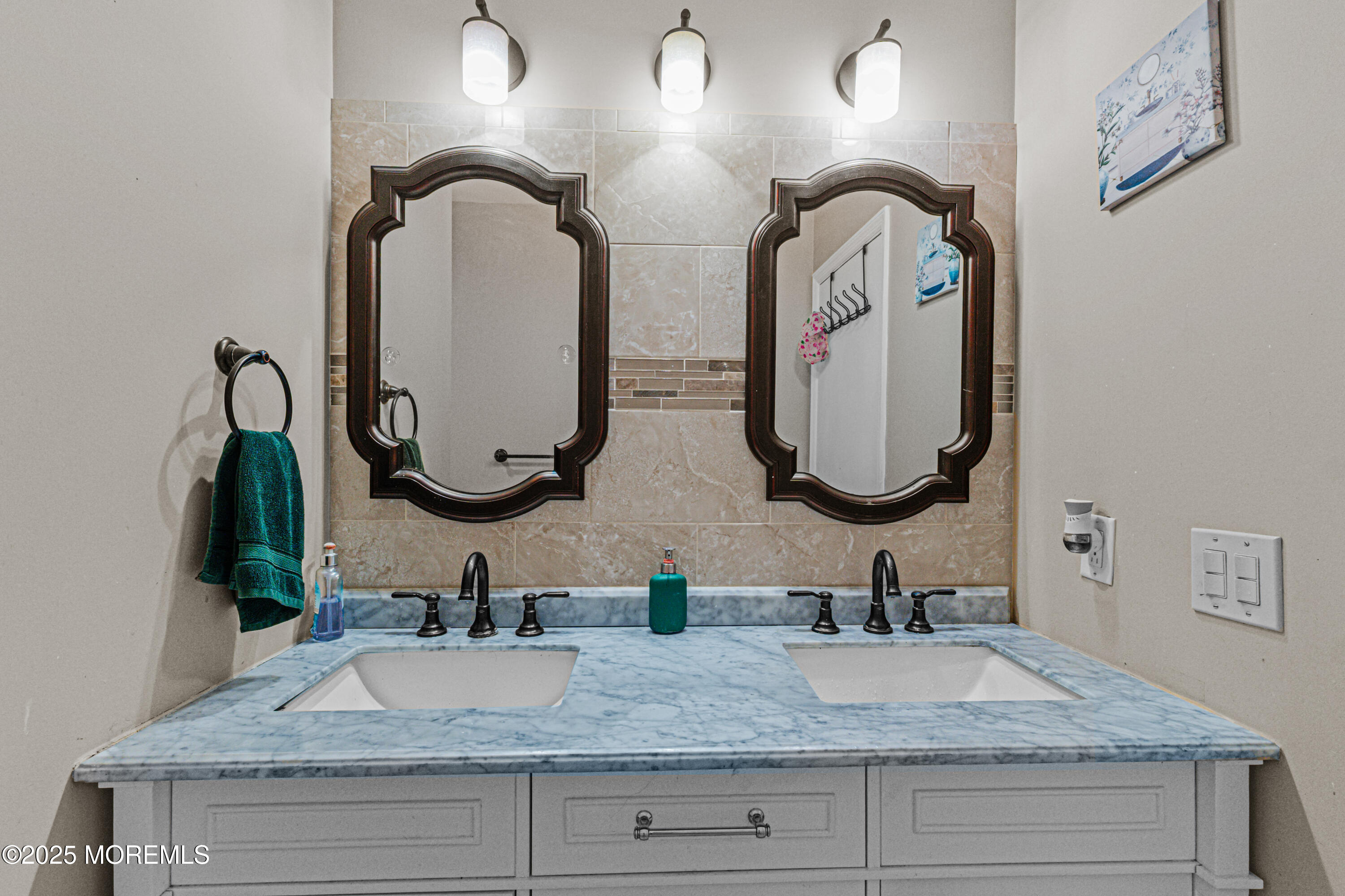26 Brewster Circle, Old Bridge, New Jersey image 31