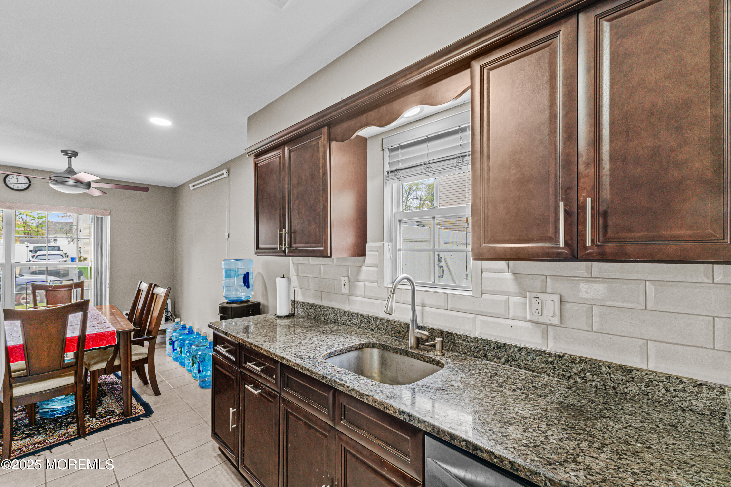 26 Brewster Circle, Old Bridge, New Jersey image 14