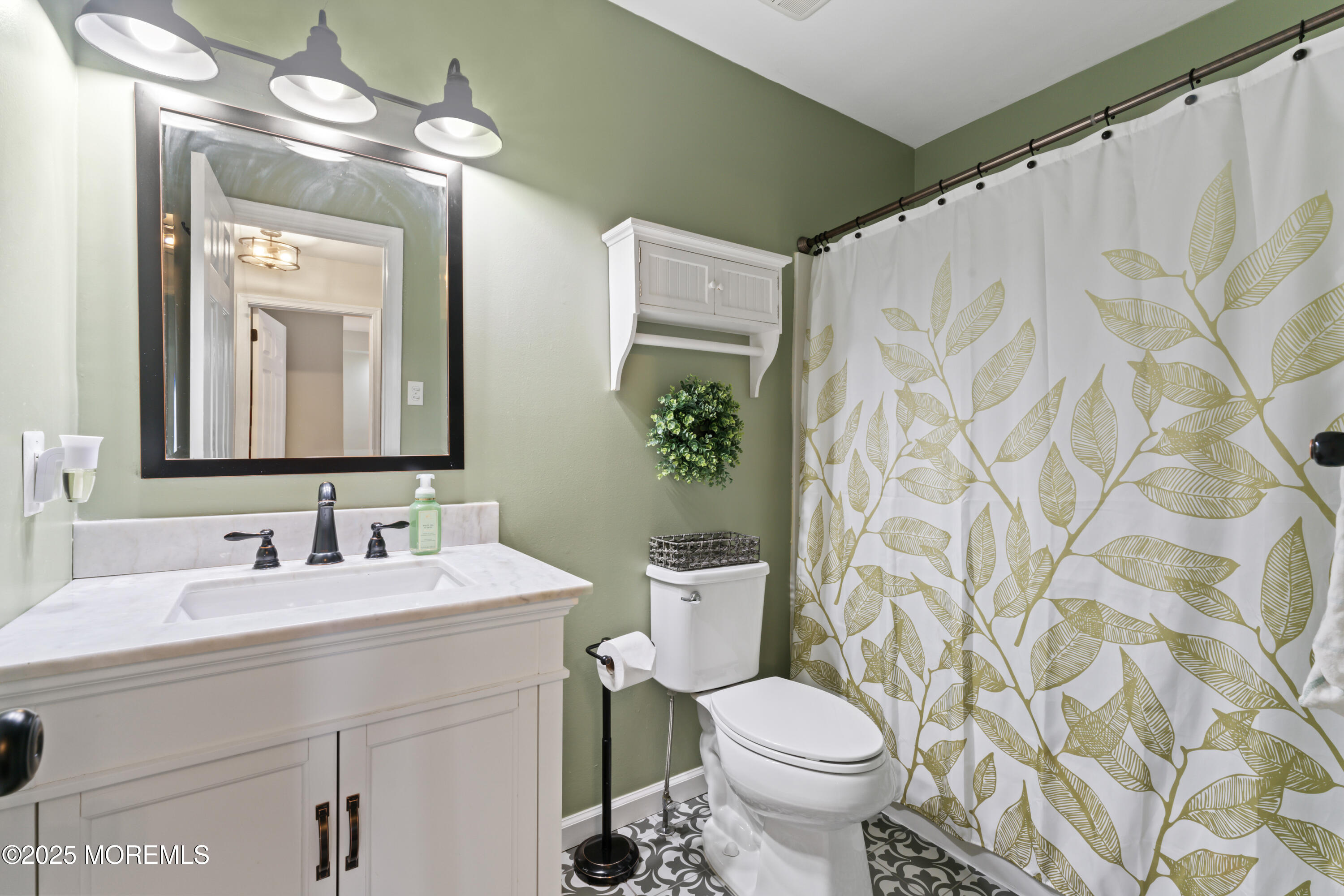 6 Blueberry Path, Howell, New Jersey image 27