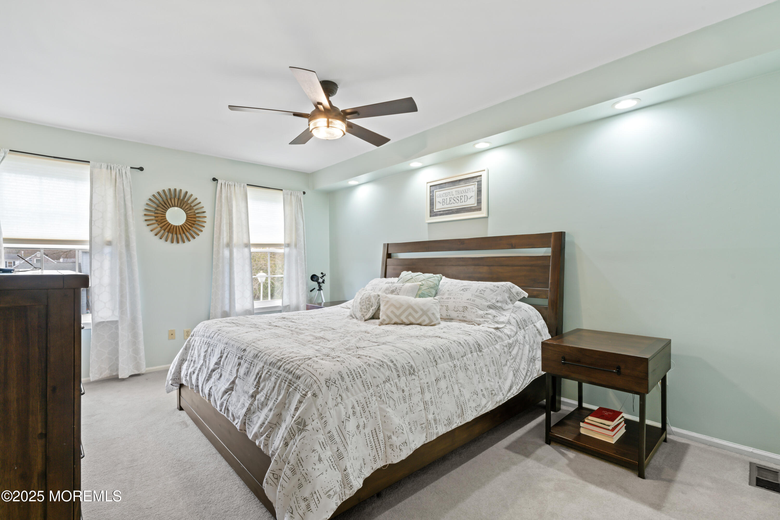 6 Blueberry Path, Howell, New Jersey image 20