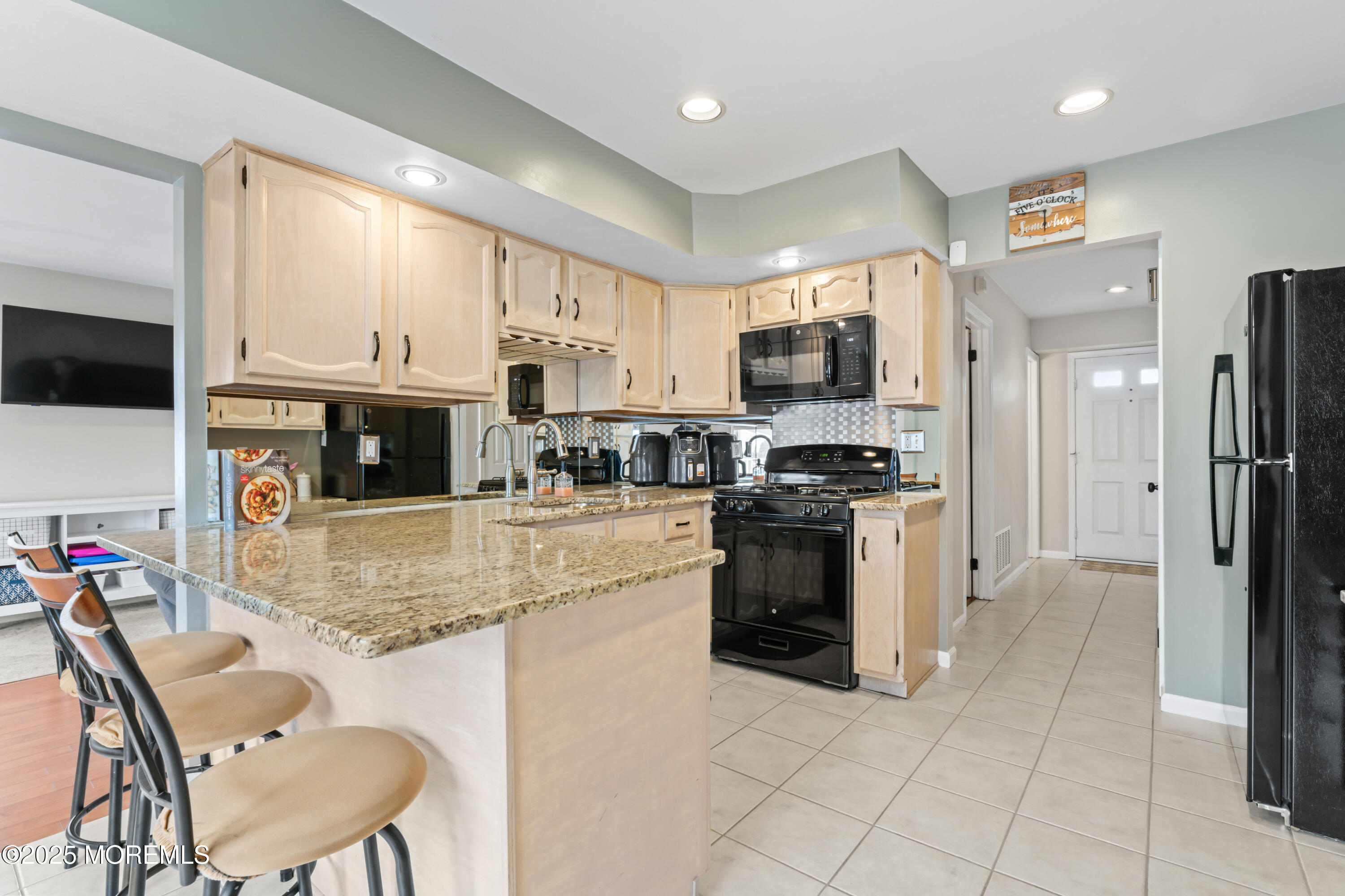 6 Blueberry Path, Howell, New Jersey image 13