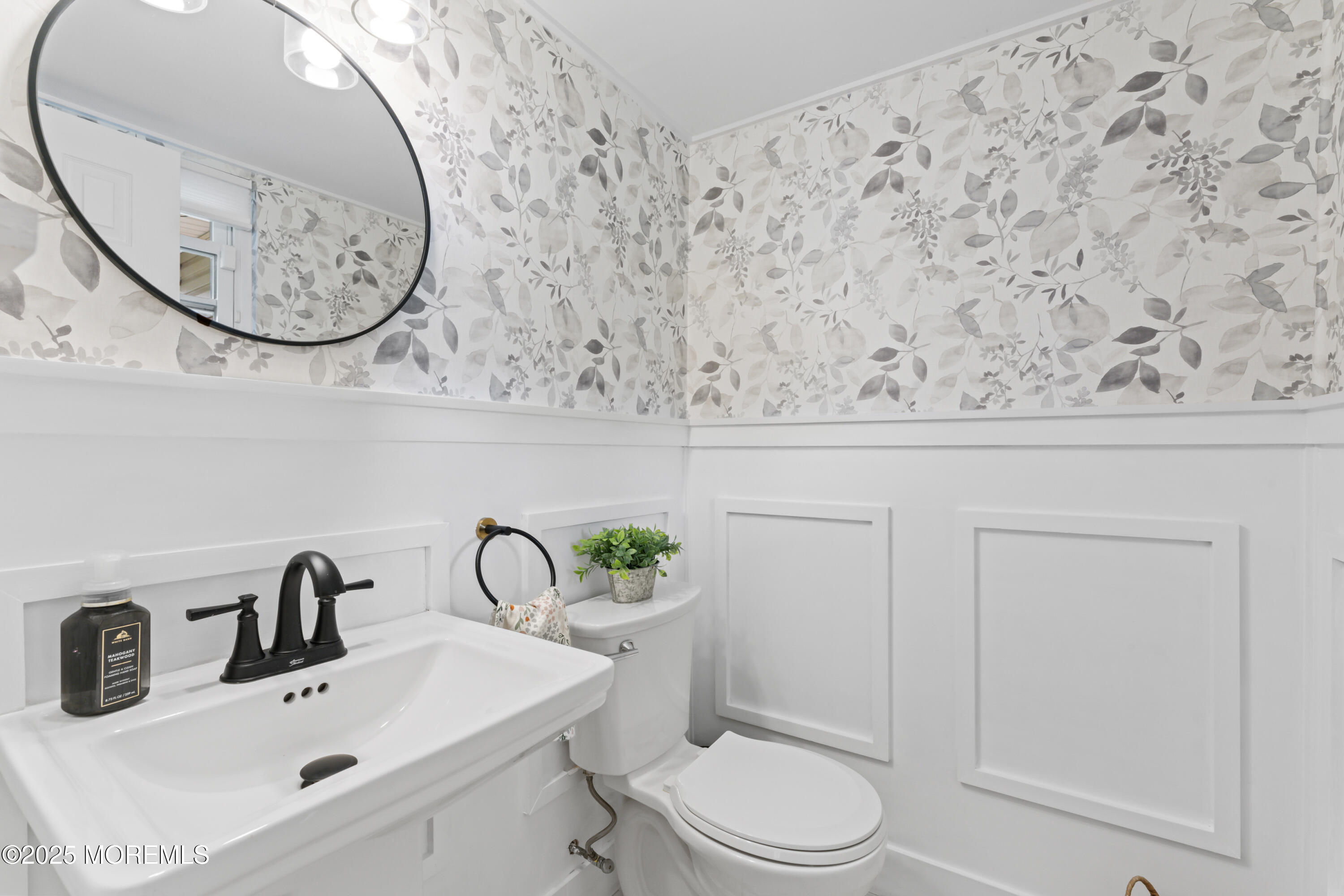 6 Blueberry Path, Howell, New Jersey image 19