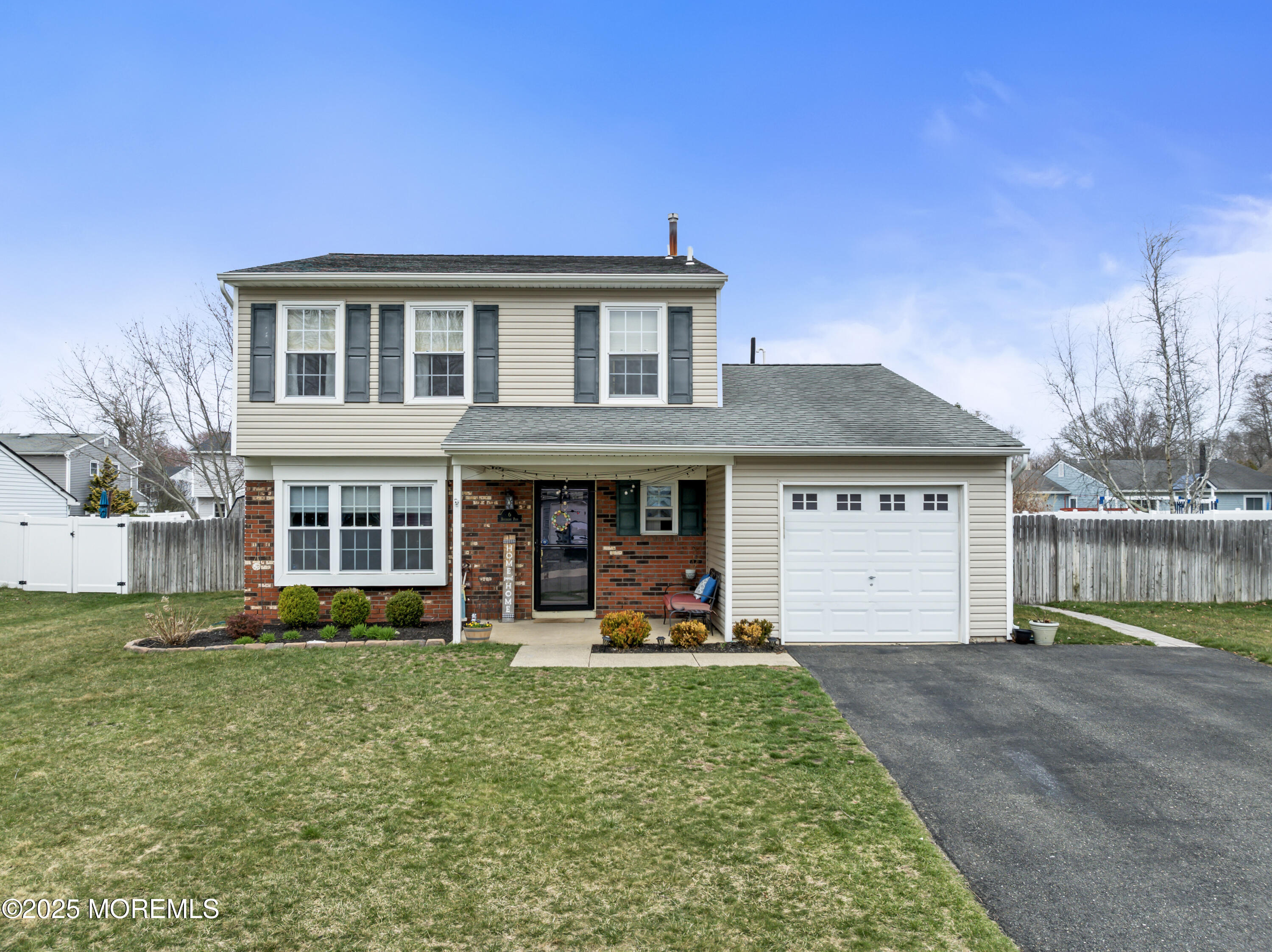 6 Blueberry Path, Howell, New Jersey image 2