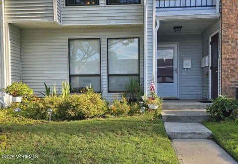 Condo For Rent - 5C Twin Rivers Drive #505<br/> East Windsor, NJ 08520