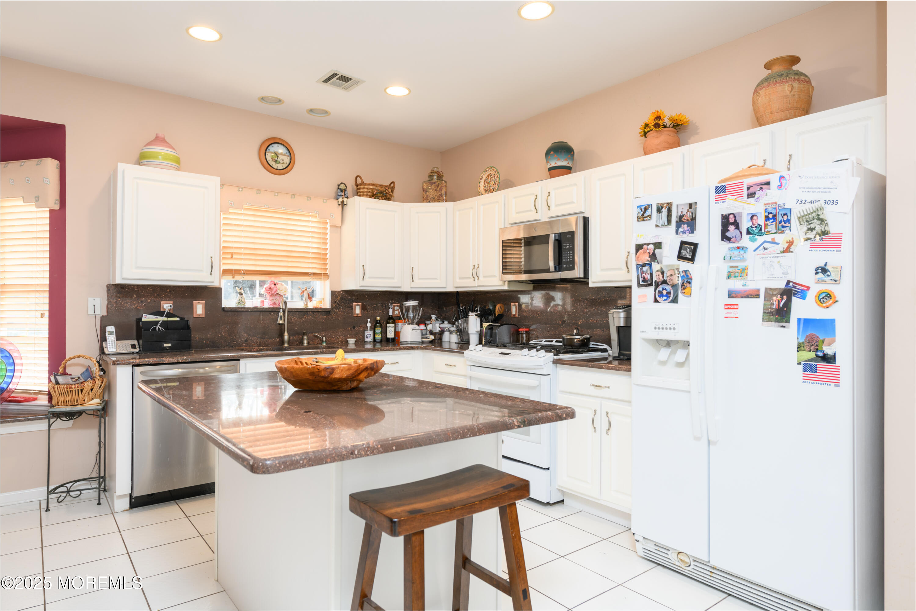 16 Hyacinth Court, Holmdel, New Jersey image 14