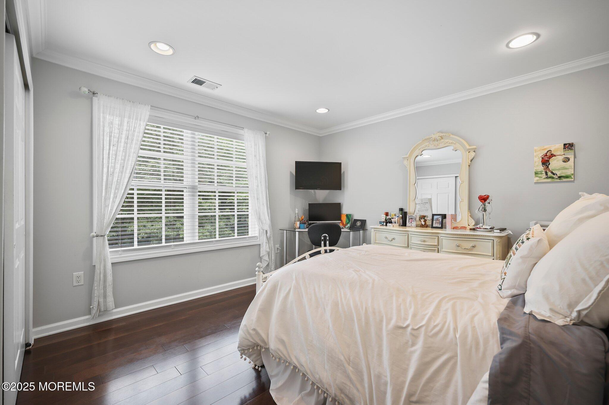 319 Provincial Drive, Morganville, New Jersey image 27