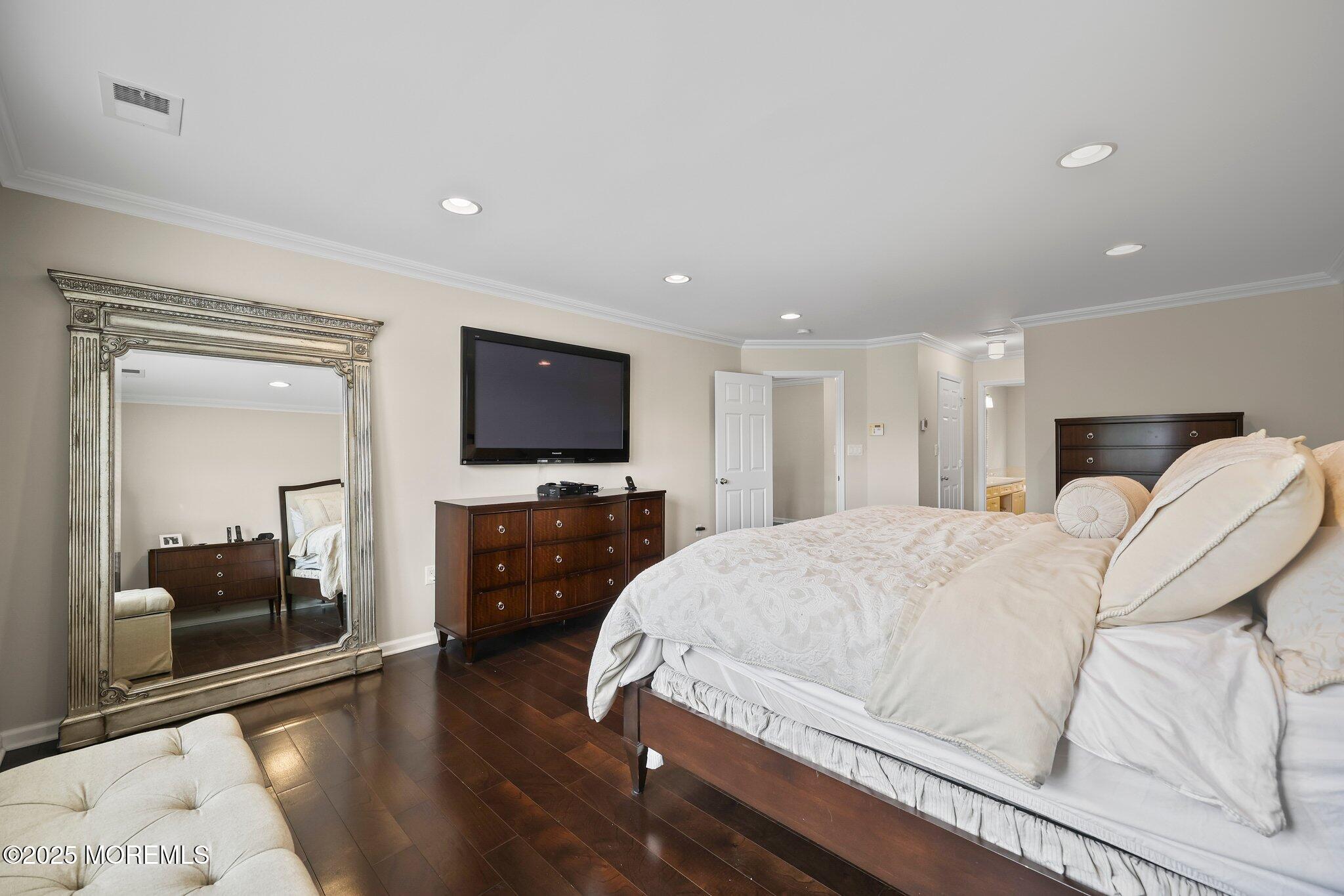 319 Provincial Drive, Morganville, New Jersey image 31