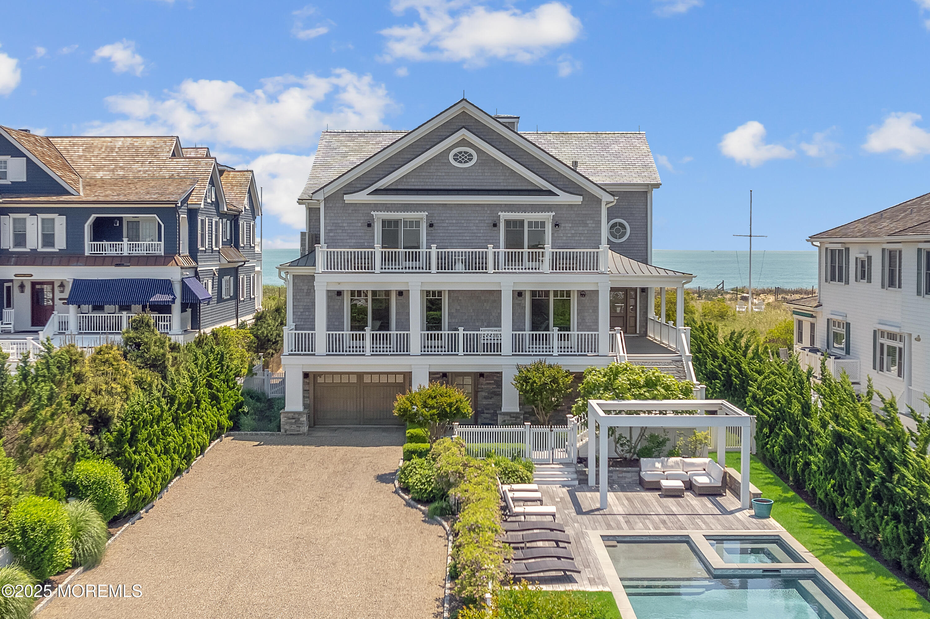 1055 Ocean Avenue
