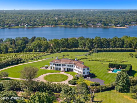 713 Navesink River Road Red Bank NJ 07701