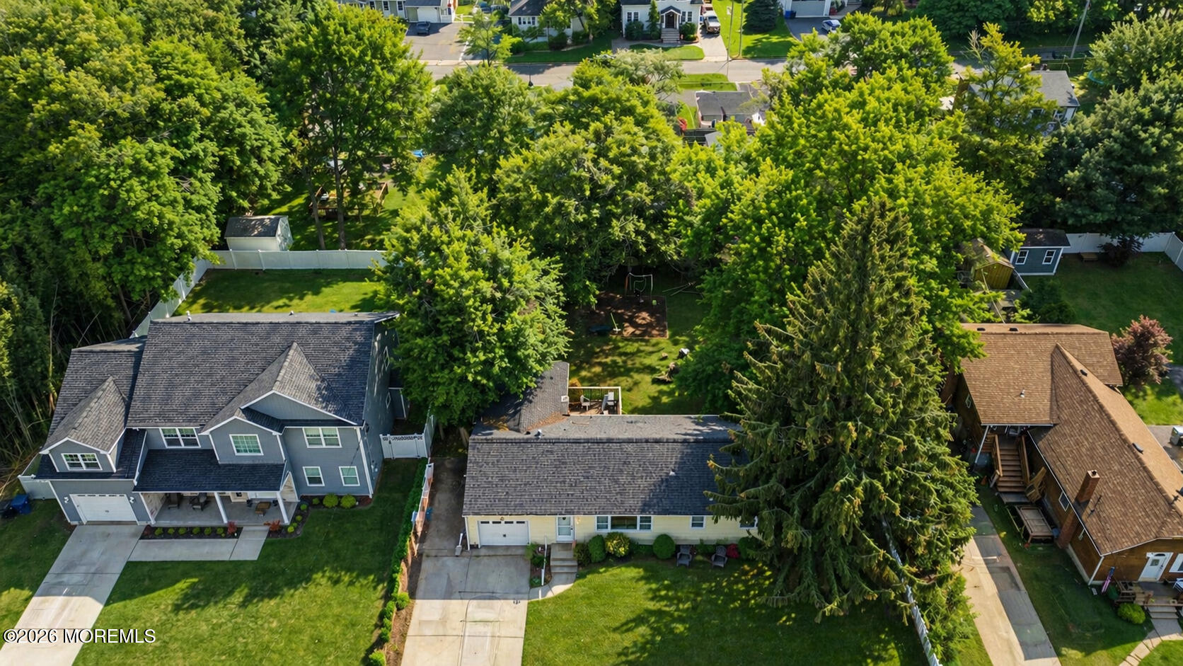 74 Center Avenue