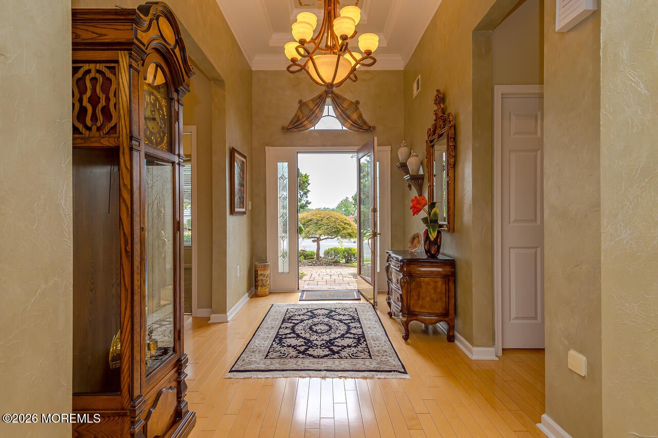 12 Crenshaw Court