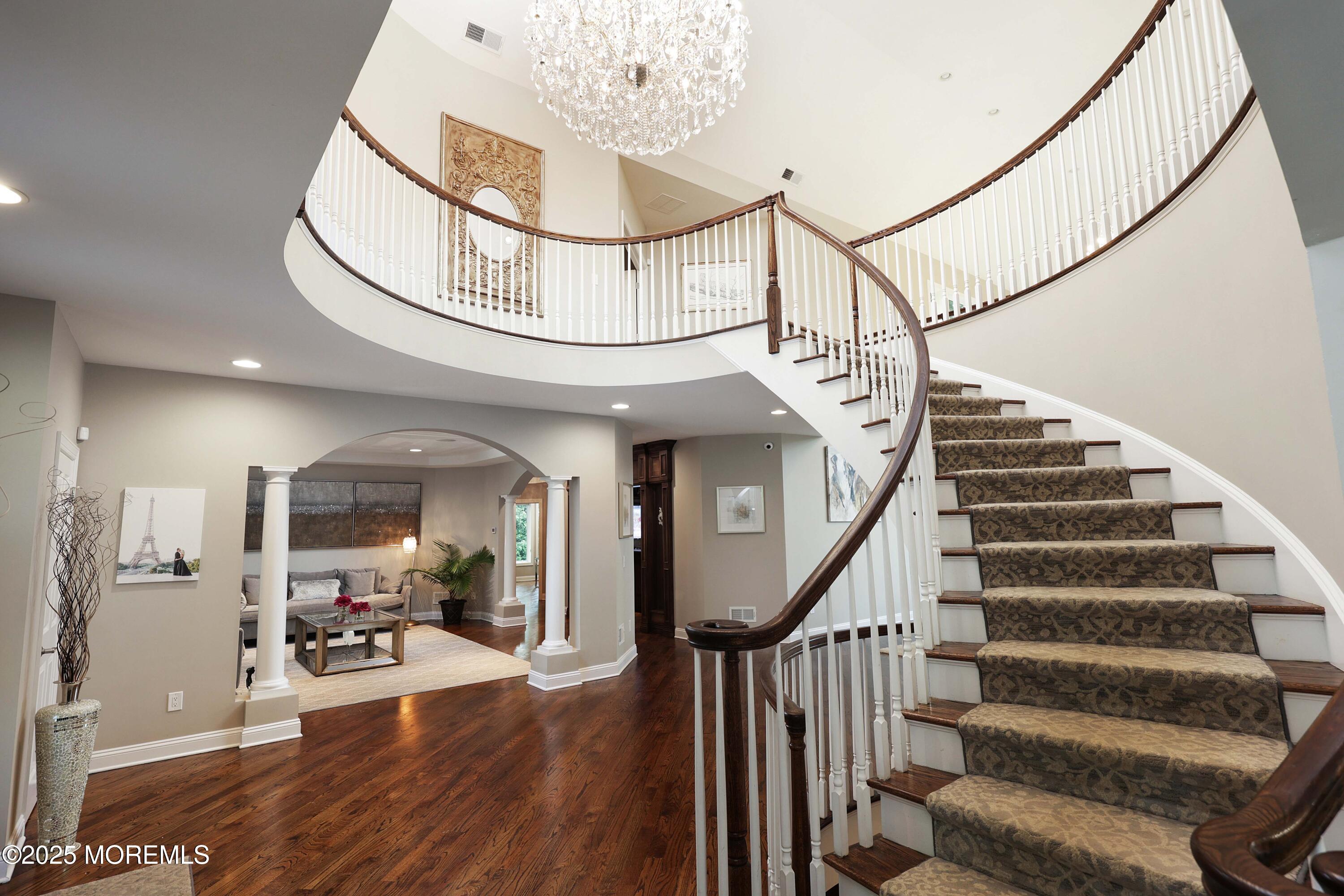 6 Bordens Brook Way, Holmdel, New Jersey image 32