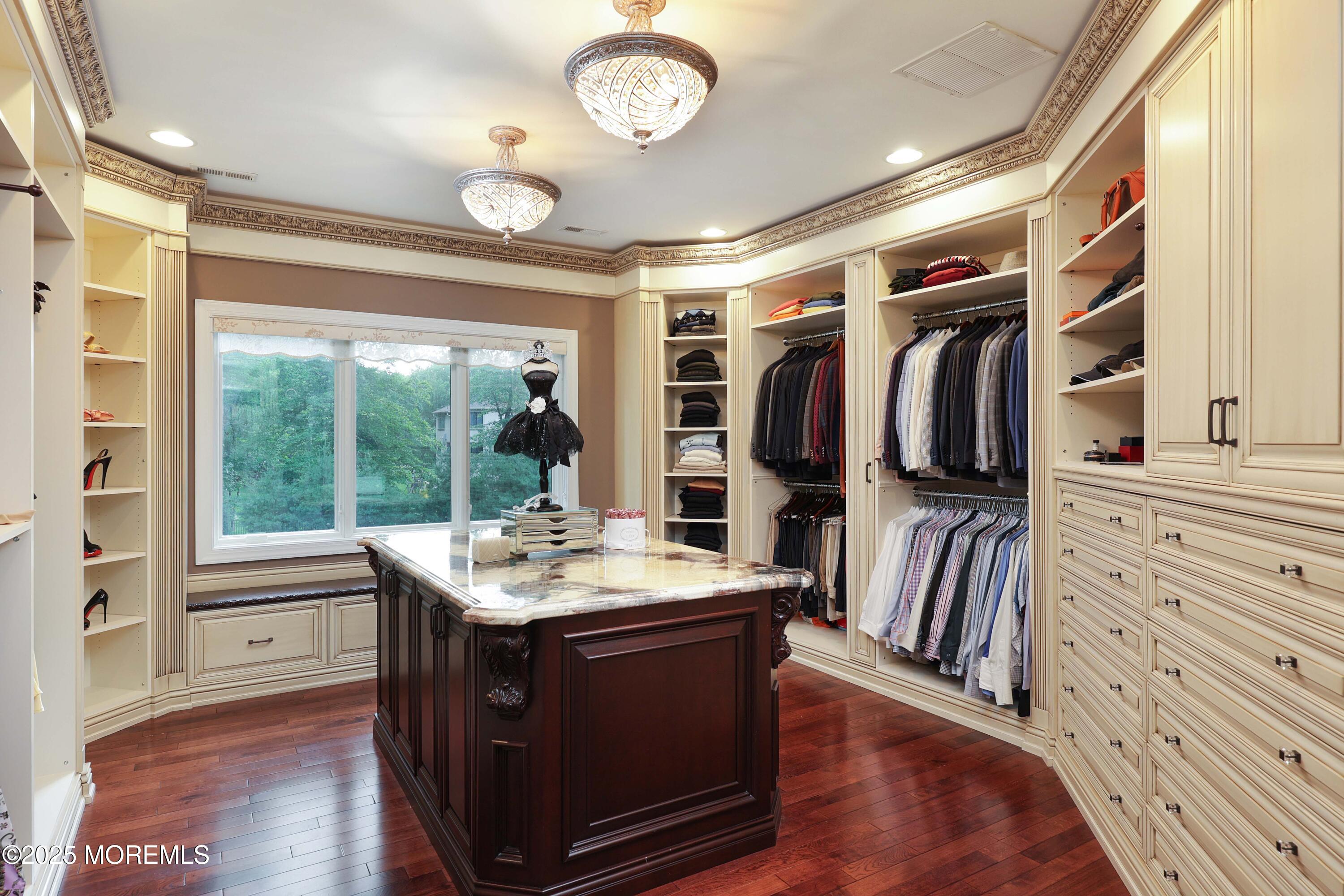 6 Bordens Brook Way, Holmdel, New Jersey image 41