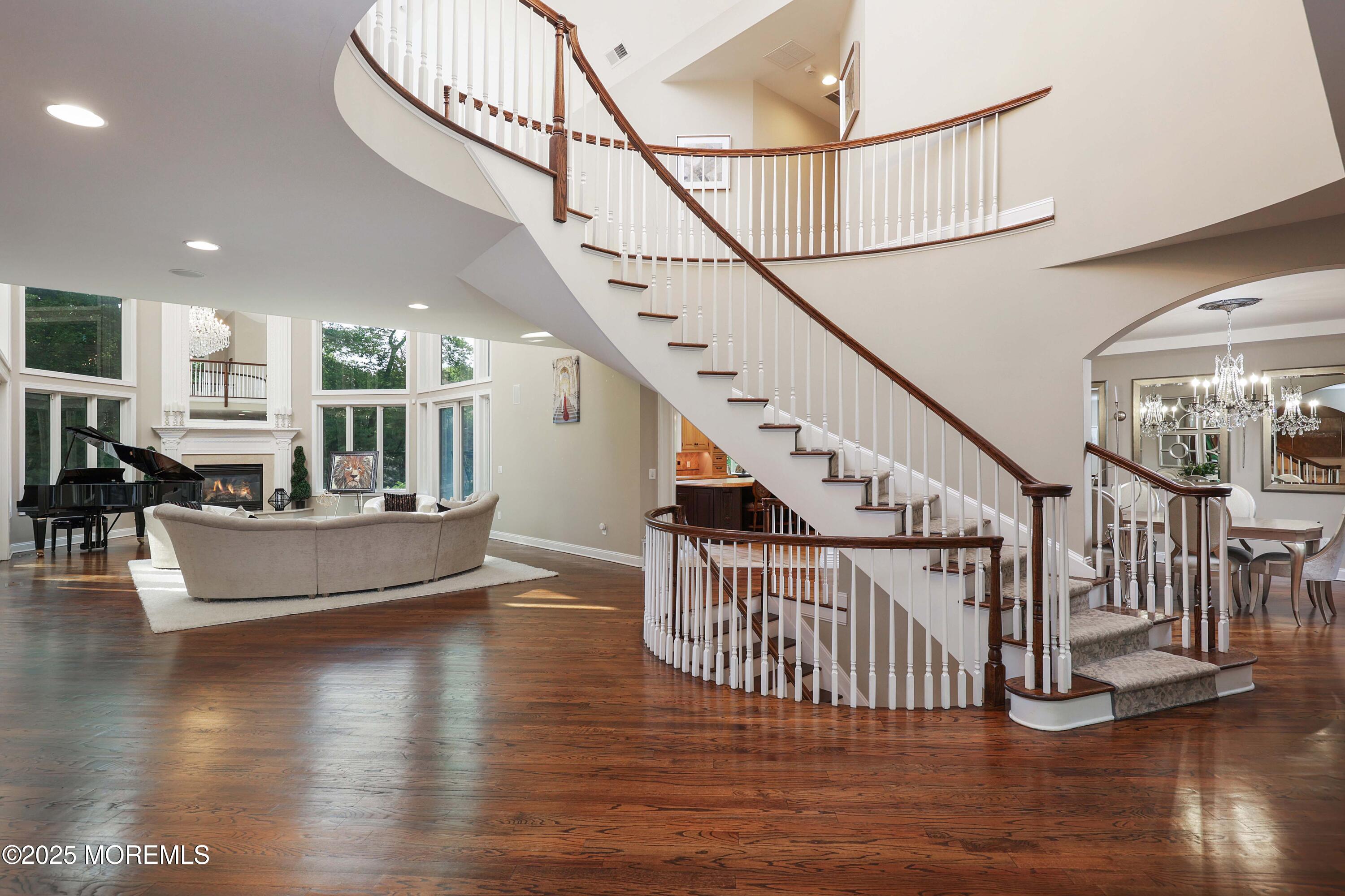 6 Bordens Brook Way, Holmdel, New Jersey image 8