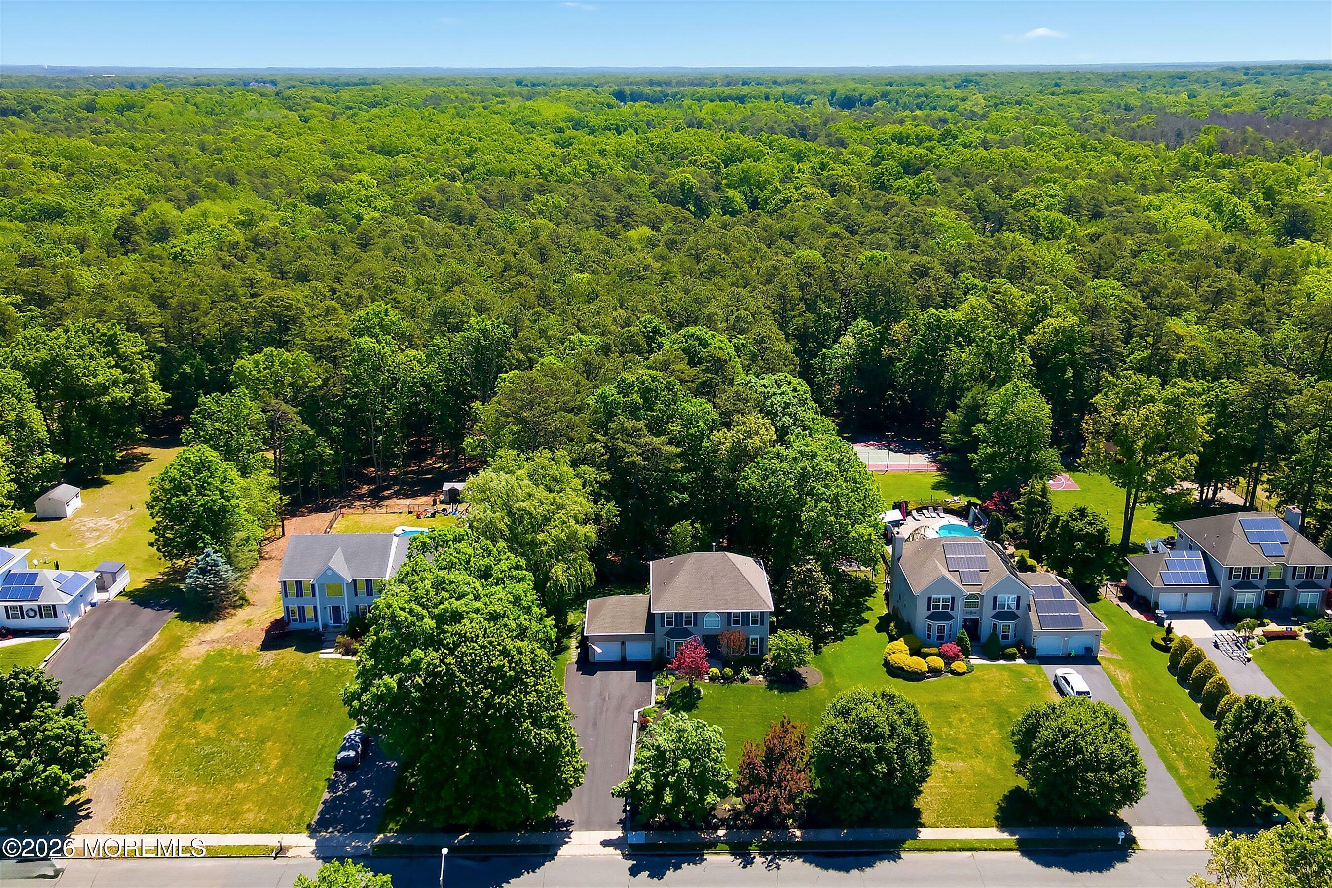 618 Winterberry Boulevard