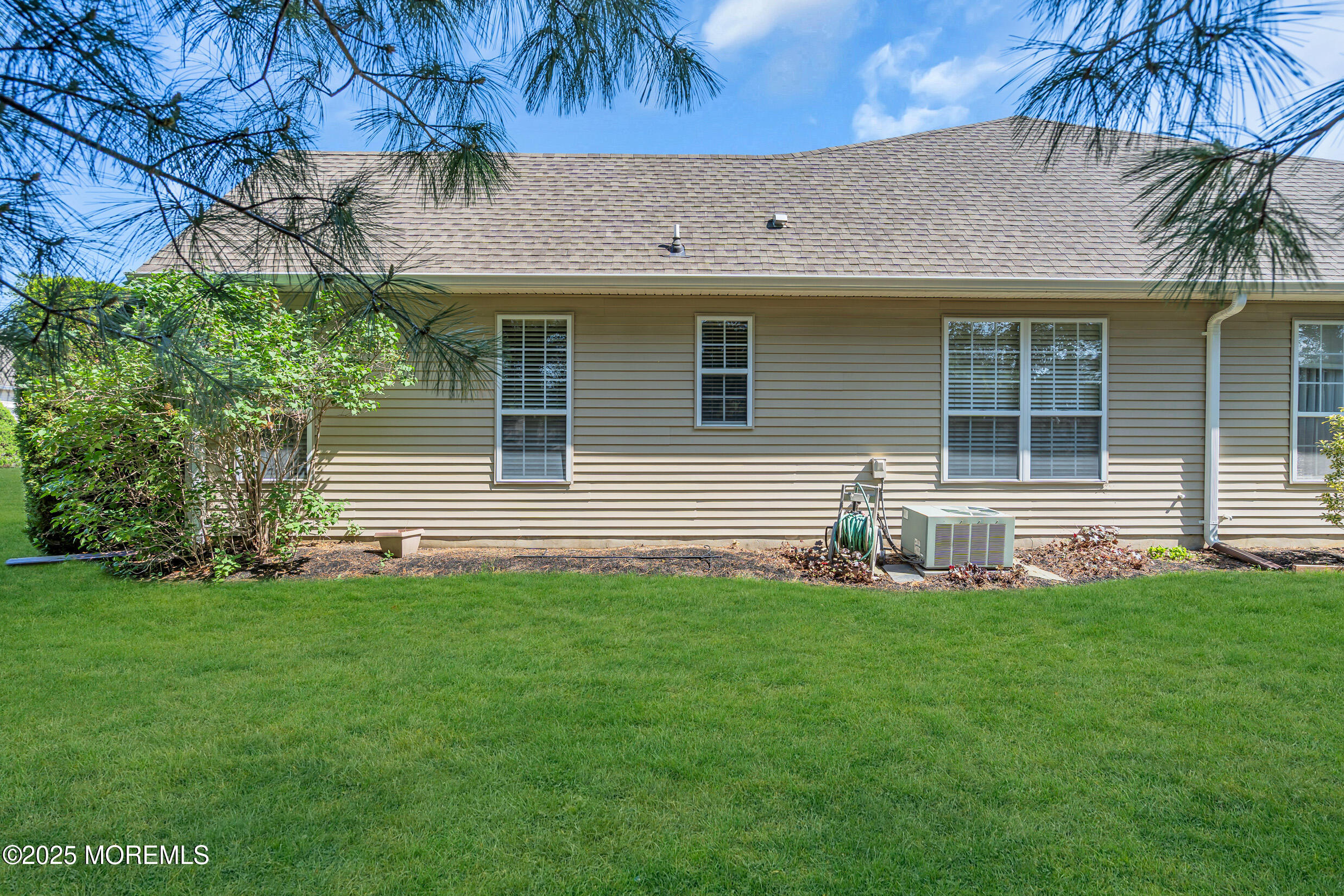 32 Sunnybrook Lane, Lakewood, New Jersey image 23