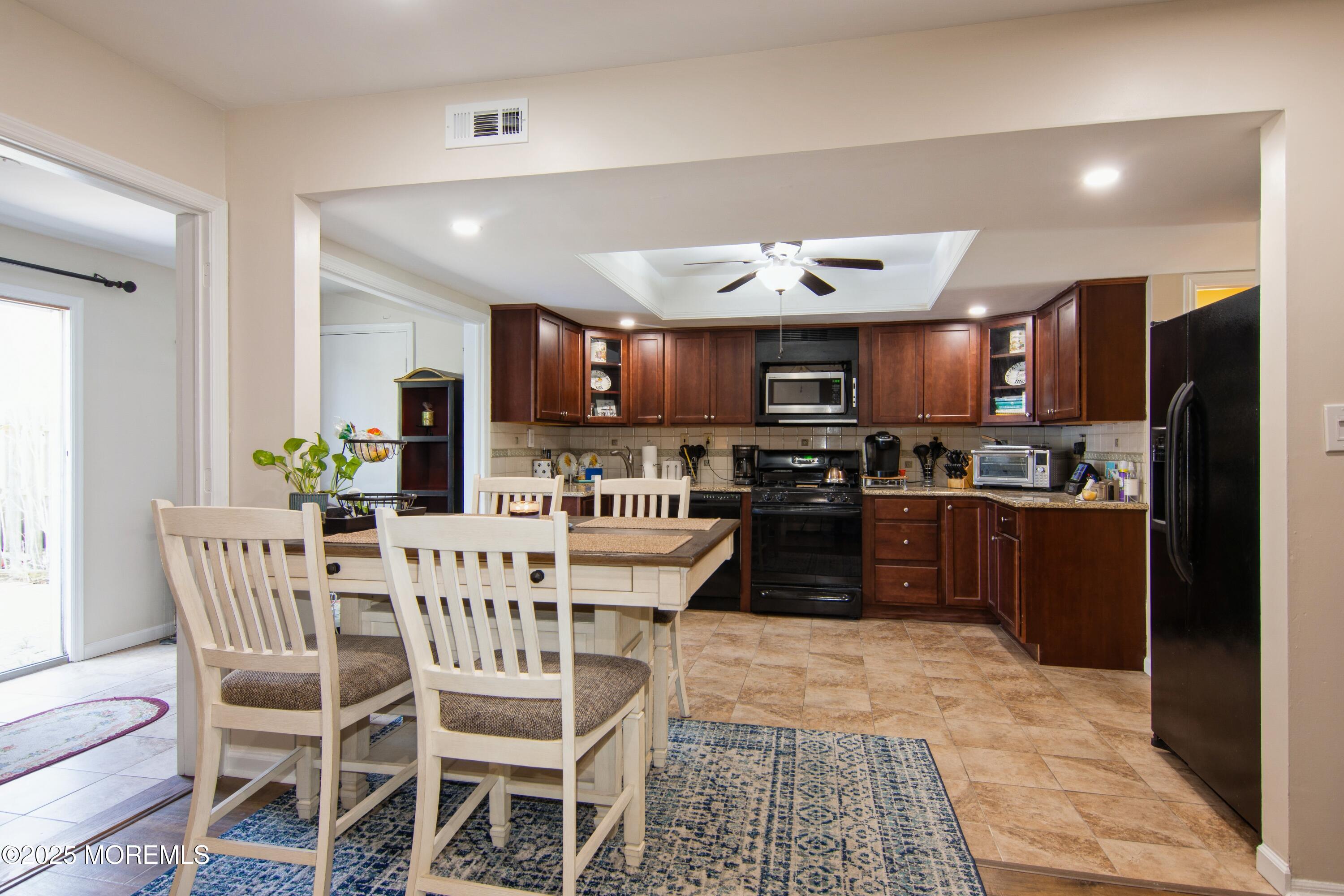 166 Devon Court, Old Bridge, New Jersey image 6