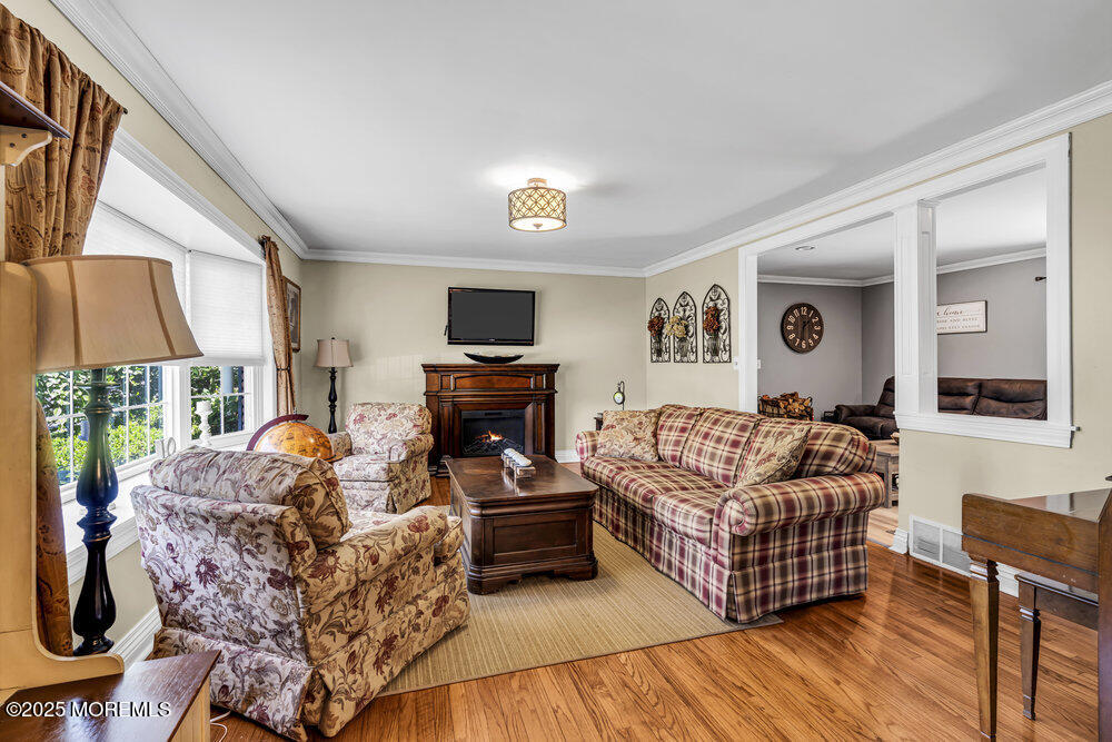 114 Newbury Road, Howell, New Jersey image 18