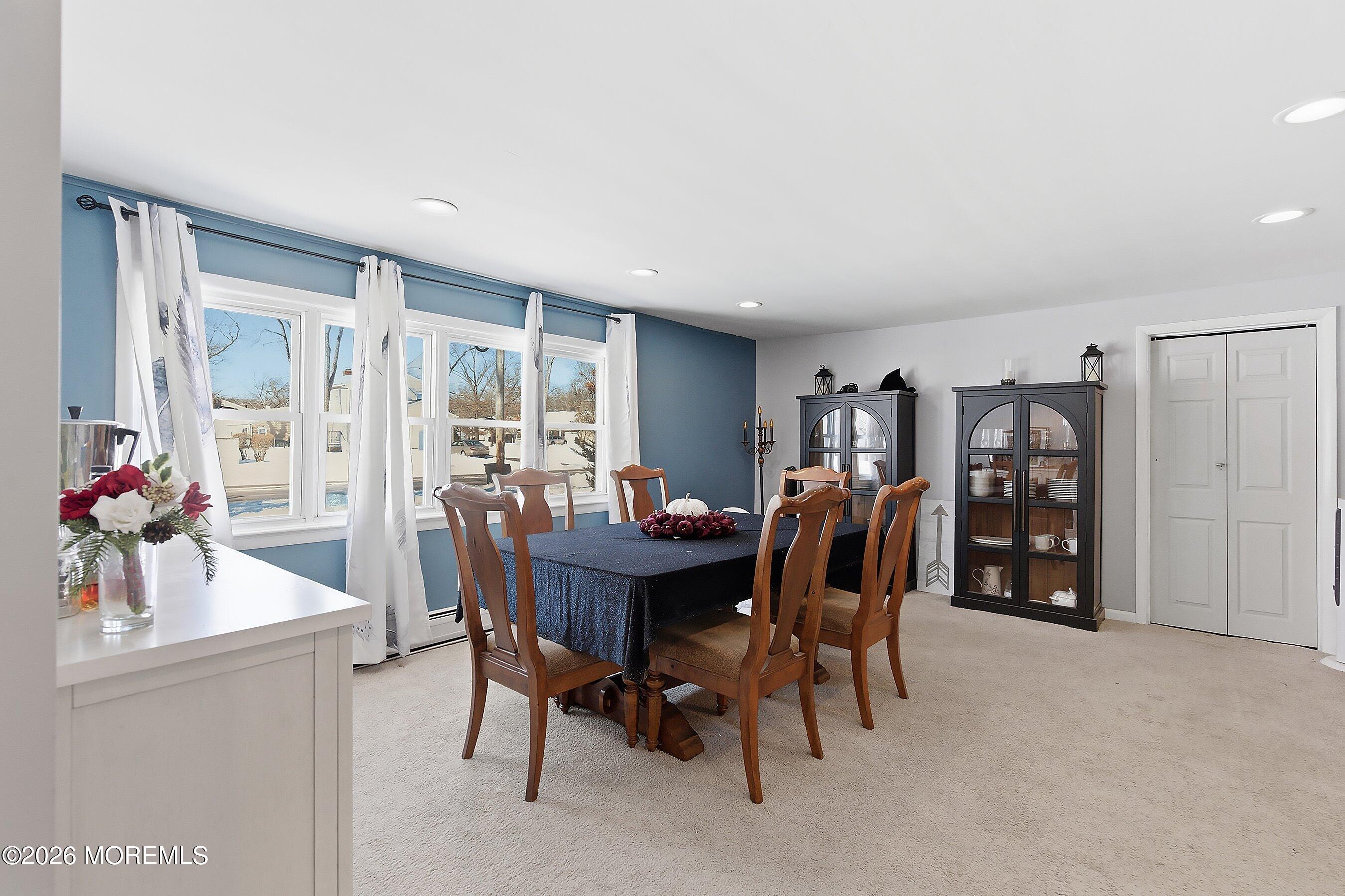 70 Oak Ridge Parkway