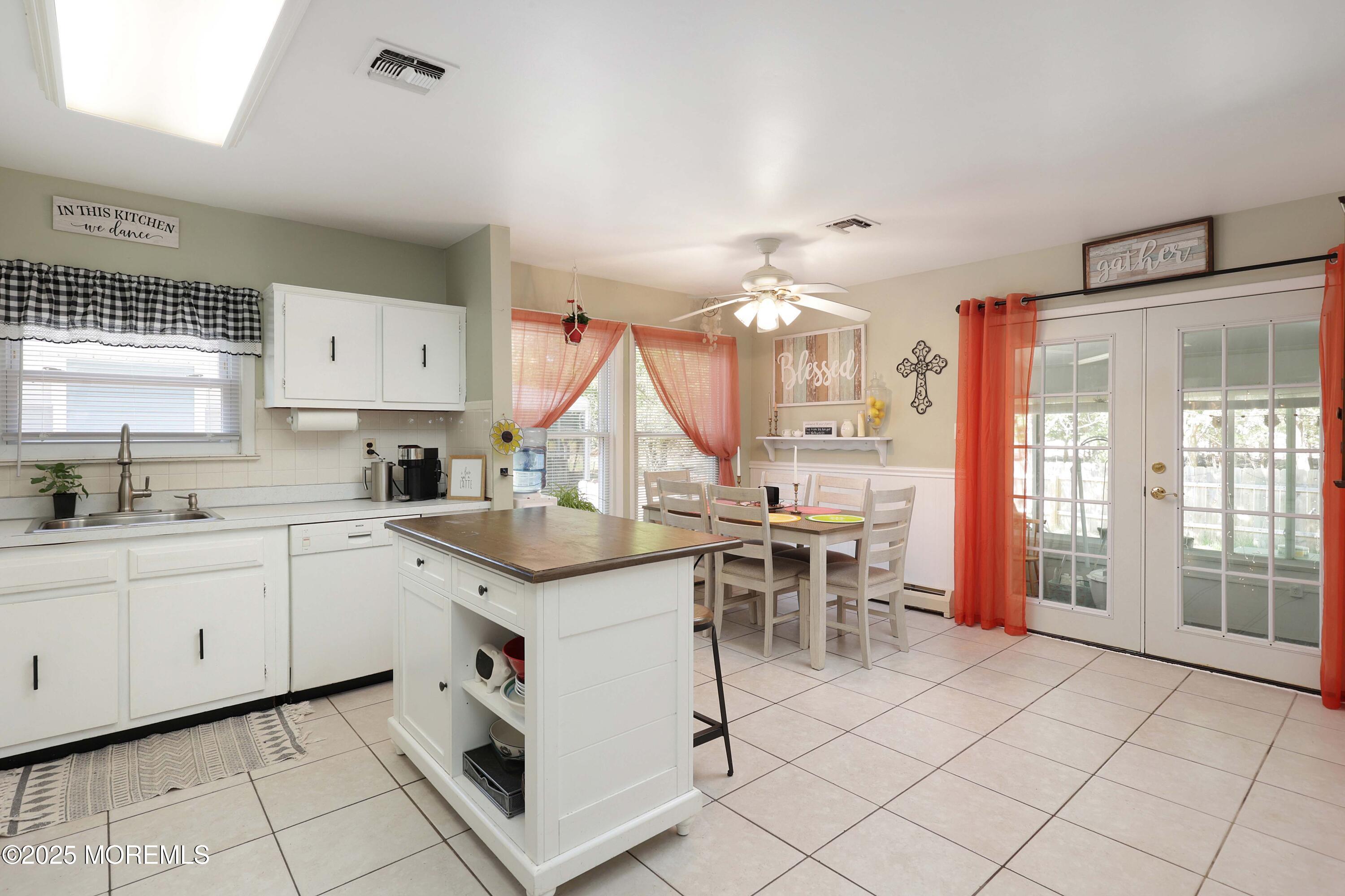 471 Saint Thomas Drive, Toms River, New Jersey image 16