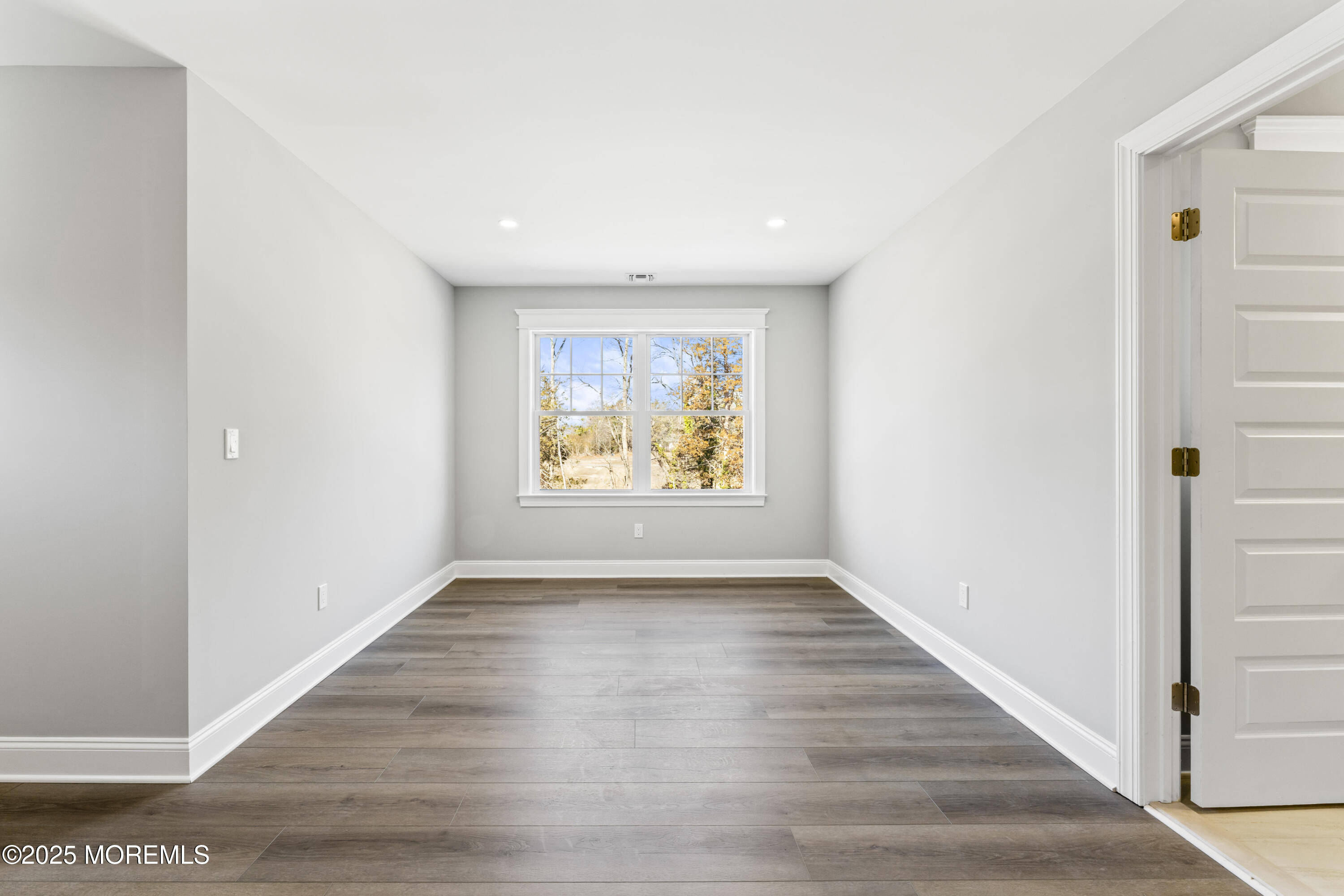 813 Naryshkin Way, Toms River, New Jersey image 24
