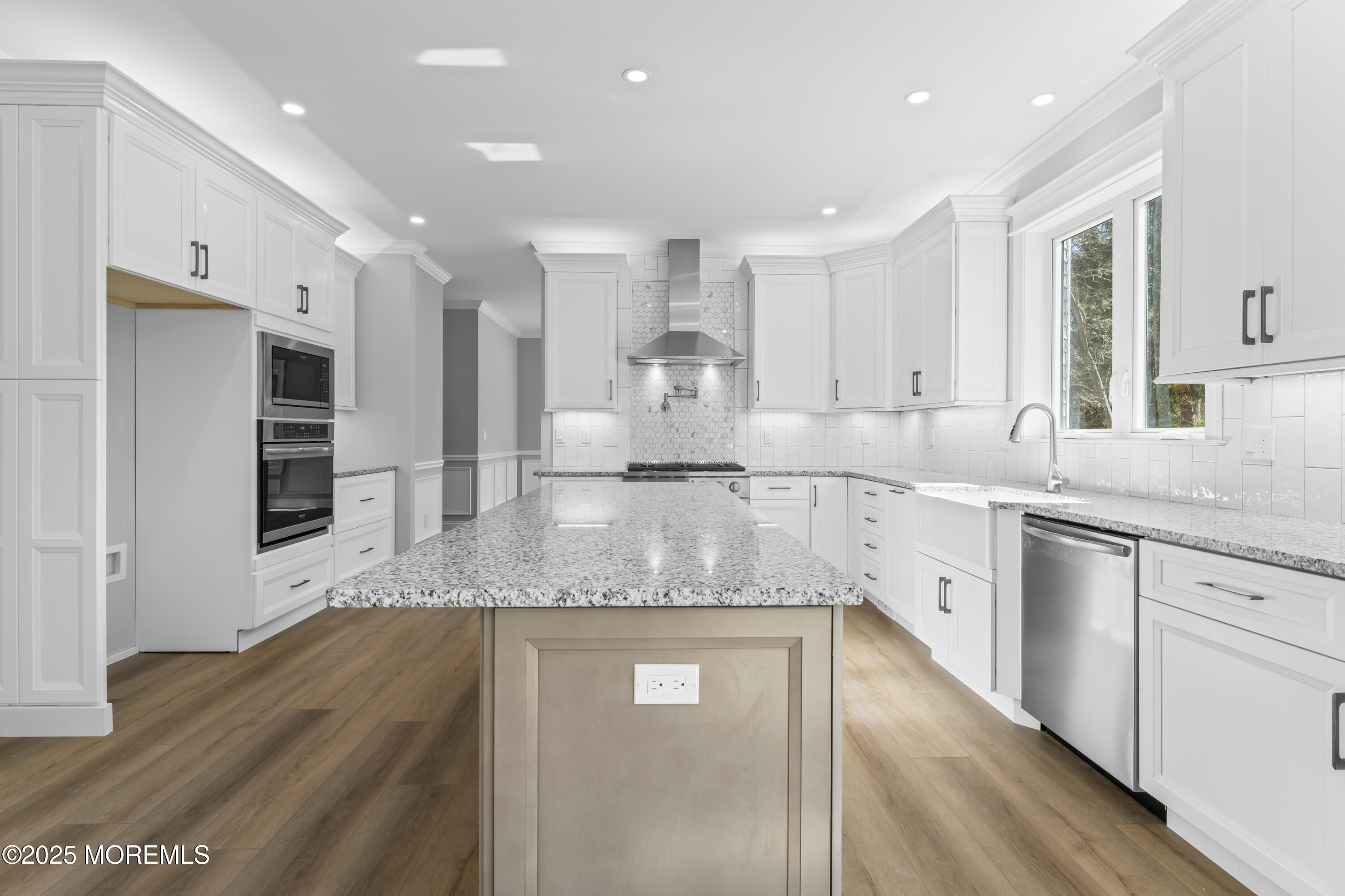 813 Naryshkin Way, Toms River, New Jersey image 12