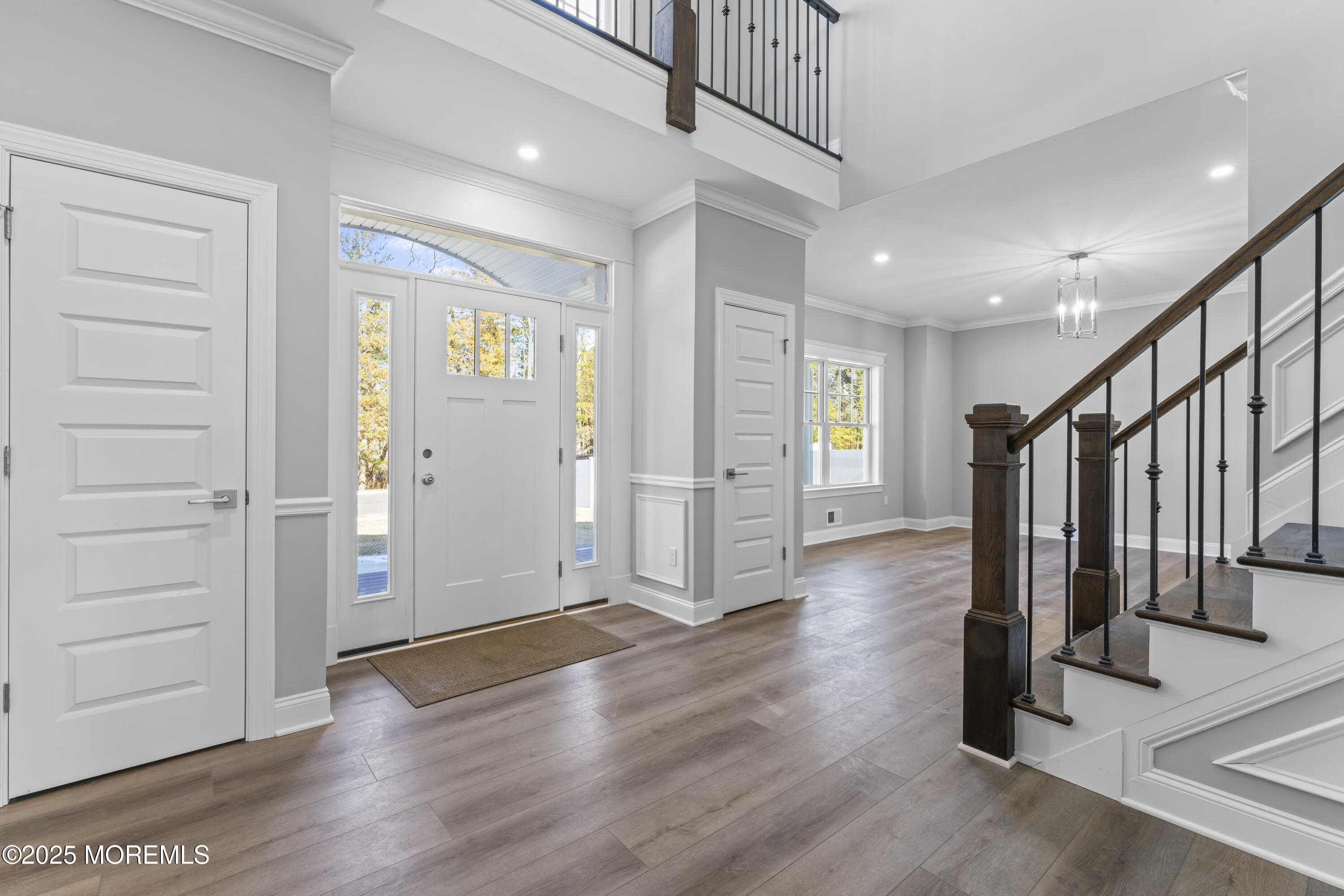 813 Naryshkin Way, Toms River, New Jersey image 5