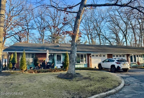 Condo For Sale - 5B Buckingham Drive<br/> Ocean County, Lakewood, NJ 08701