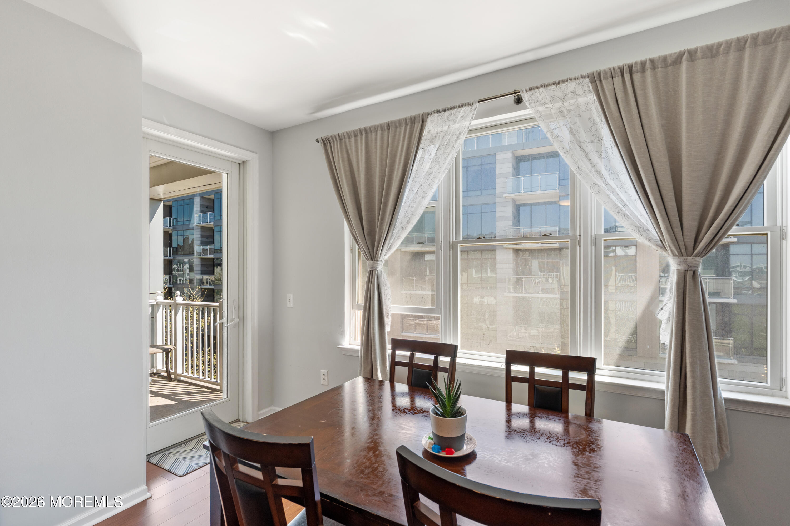 55 Melrose Terrace 407