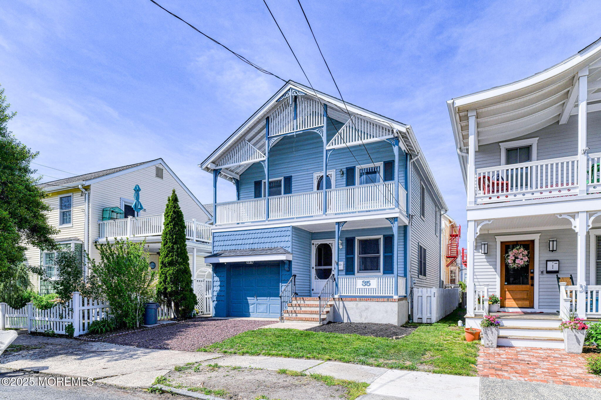 35 Webb Avenue