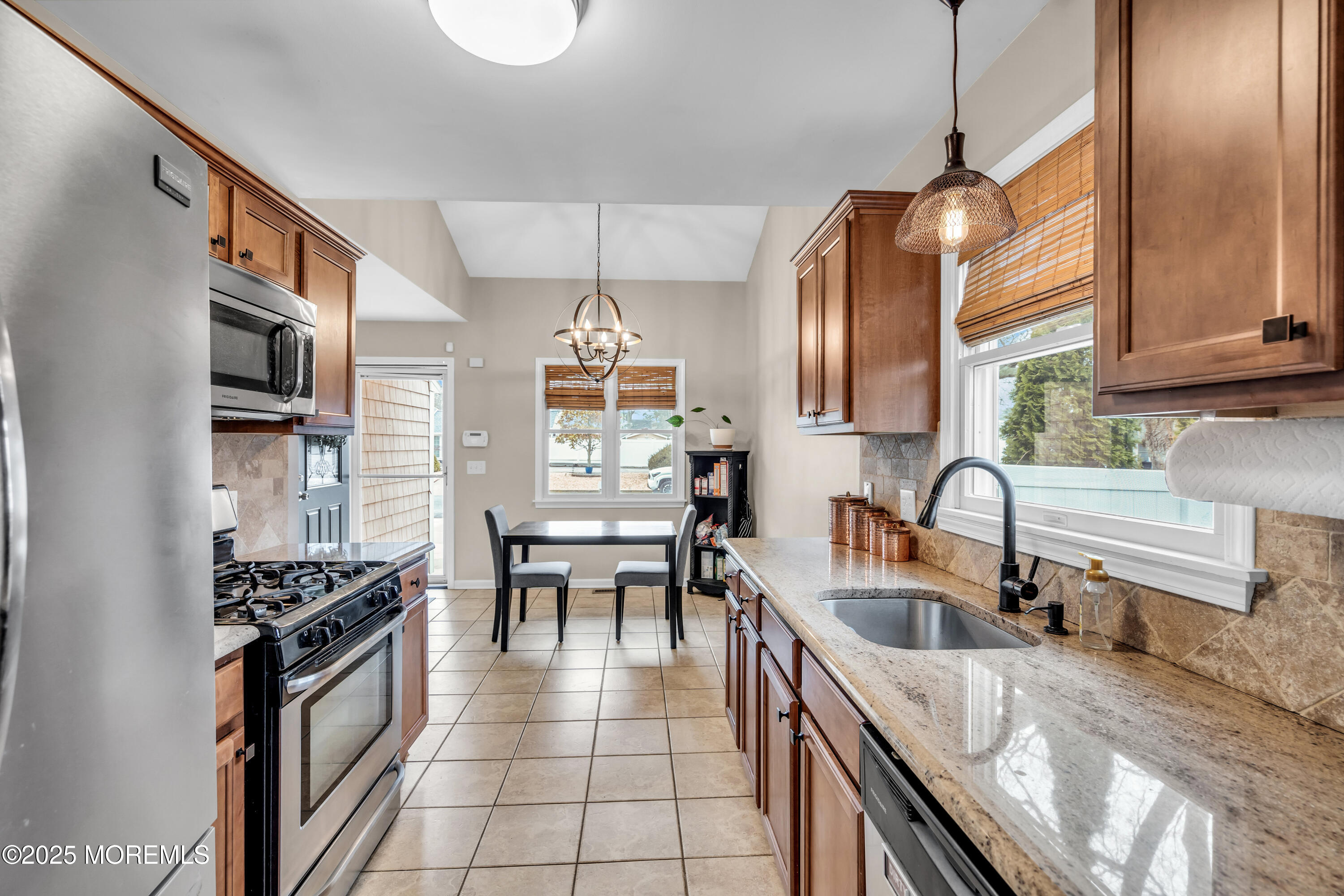 812 Buena Vista Road, Forked River, New Jersey image 4