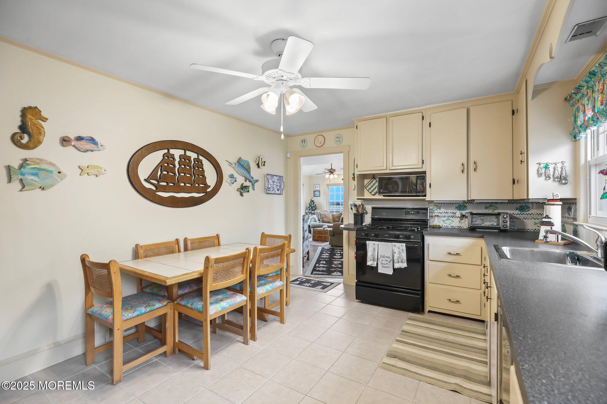 115 Boardwalk, Point Pleasant Beach, New Jersey image 33