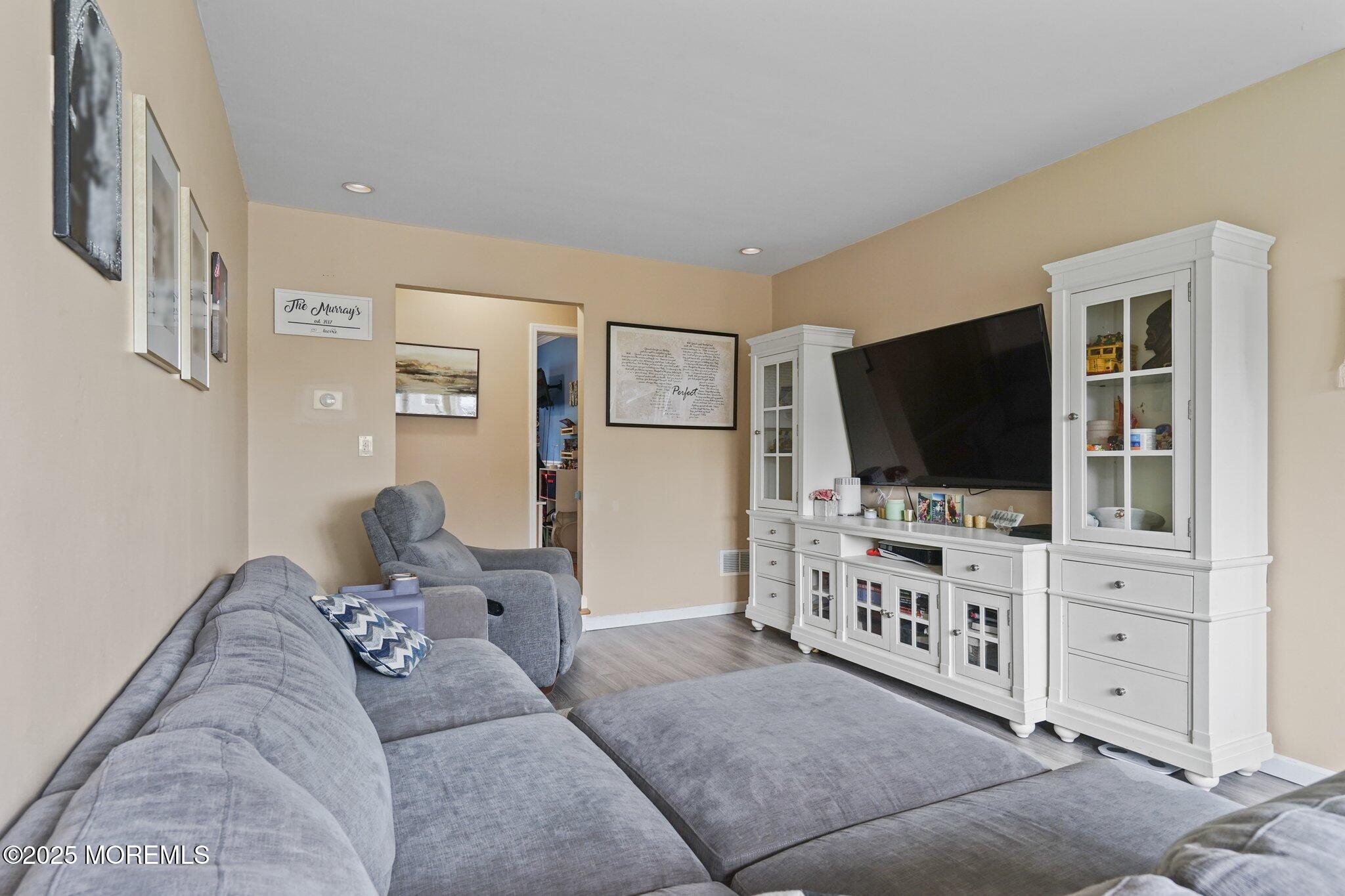 9 W Susan Street, Hazlet, New Jersey image 7