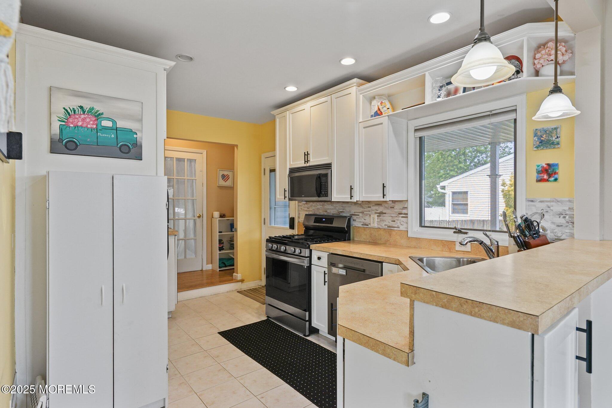 9 W Susan Street, Hazlet, New Jersey image 11
