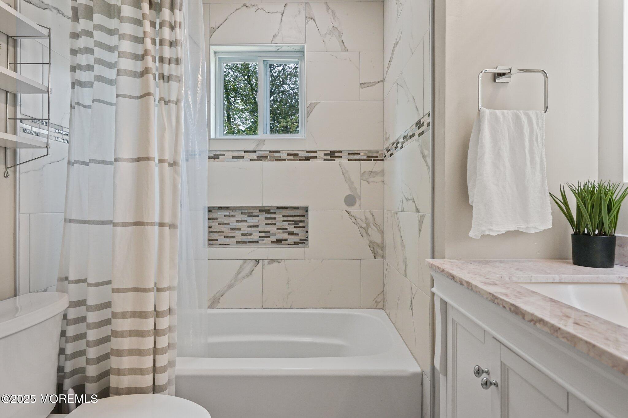 9 W Susan Street, Hazlet, New Jersey image 15