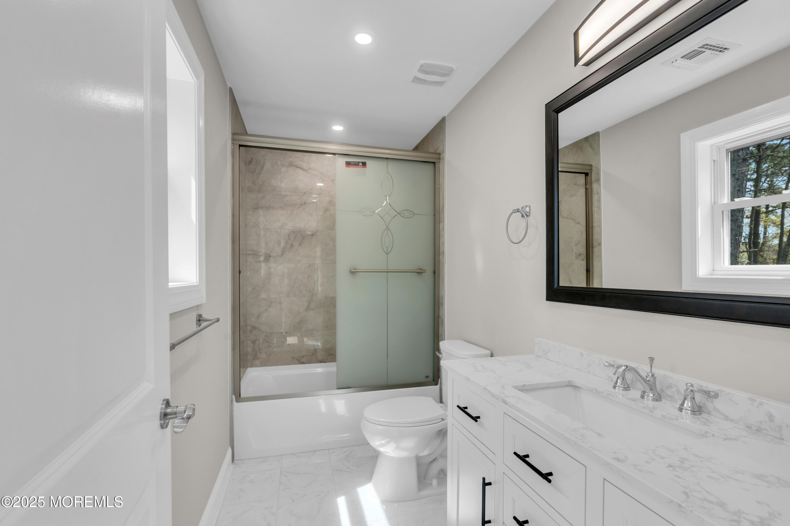 322 Washington Place, Bayville, New Jersey image 25