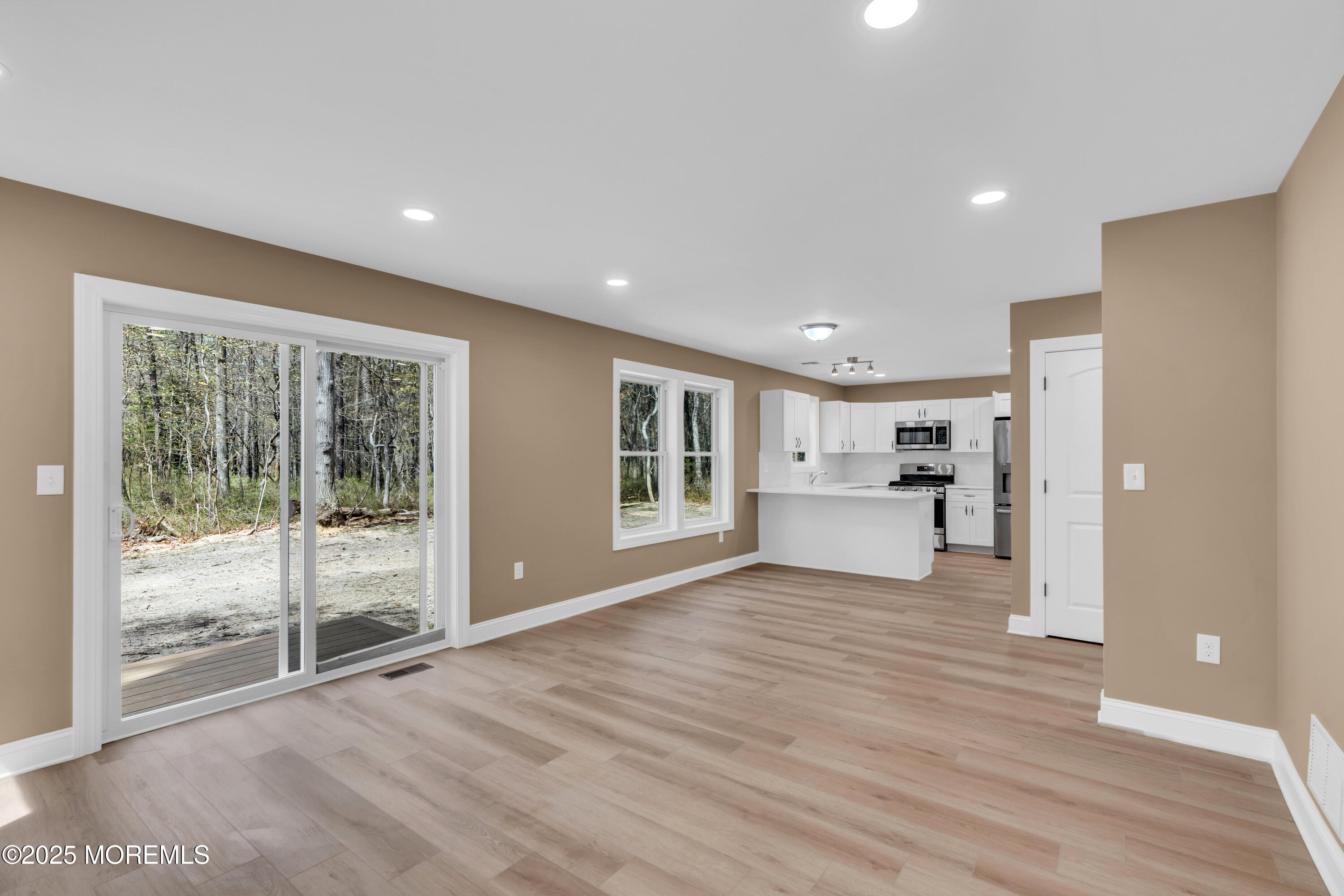 322 Washington Place, Bayville, New Jersey image 15