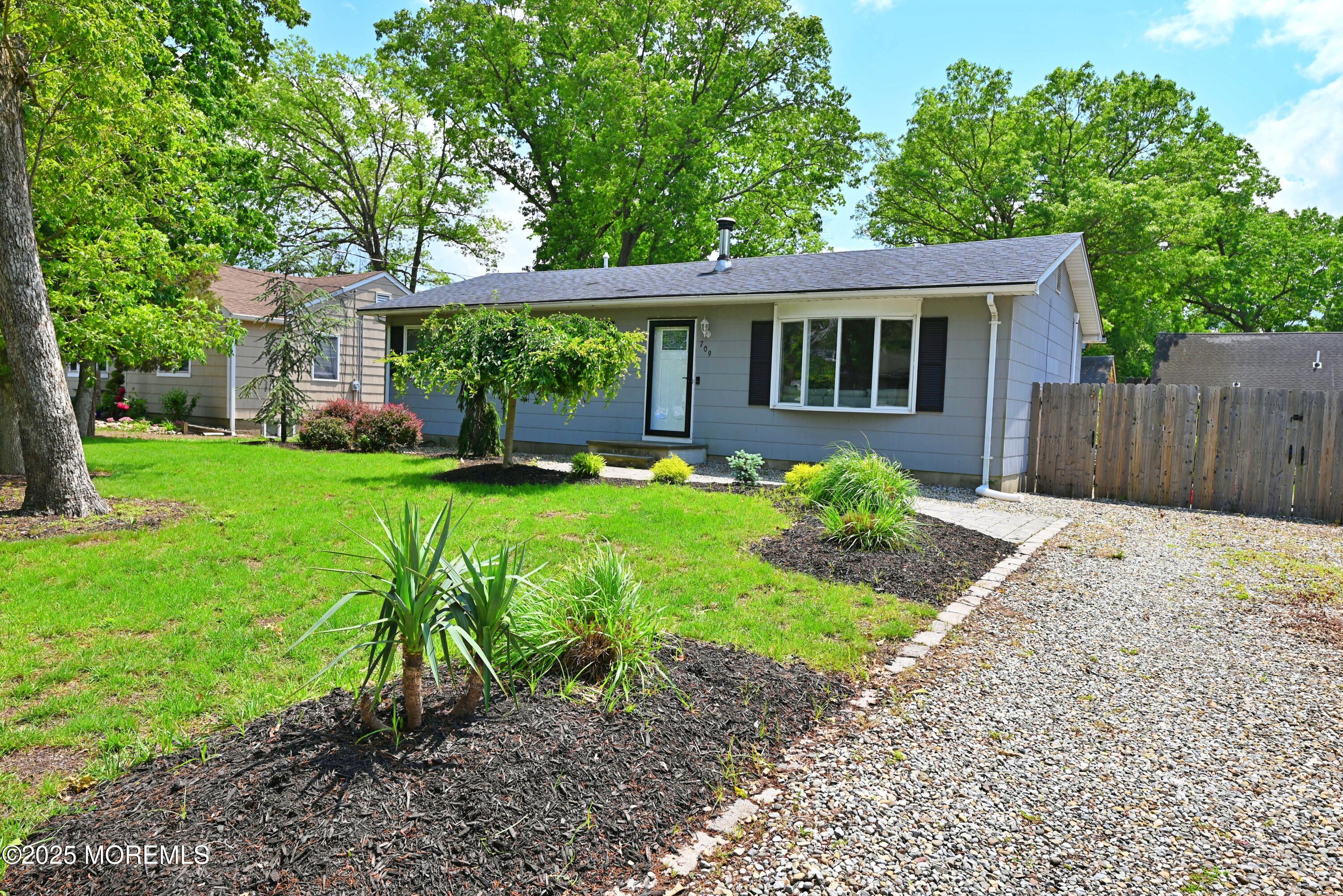 709 Marys Drive, Brick, New Jersey image 2
