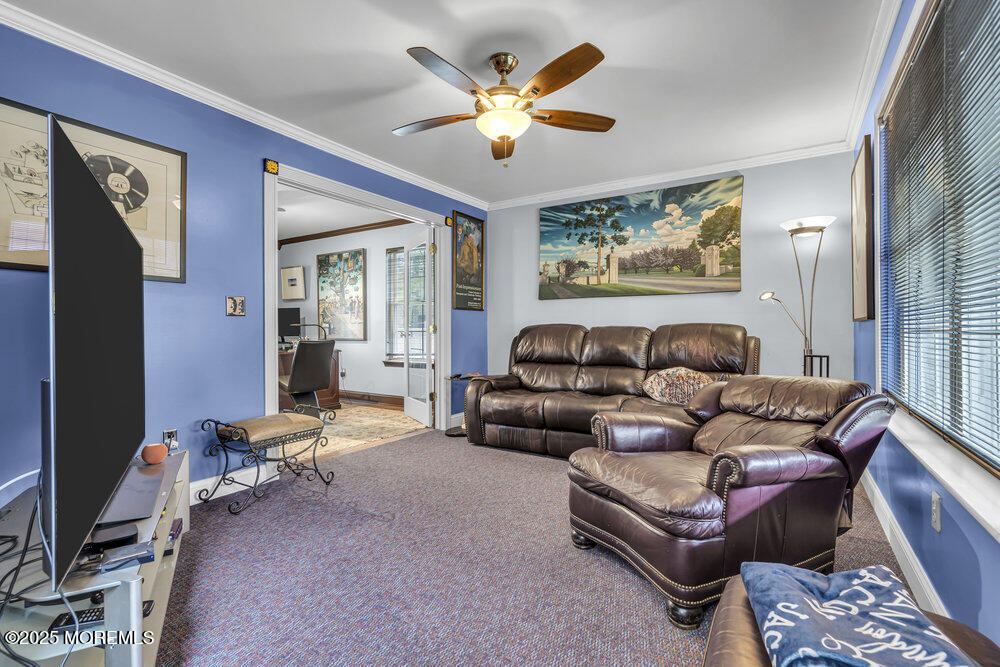 334 E Cape May Avenue, Ocean Gate, New Jersey image 9