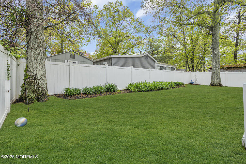 334 E Cape May Avenue, Ocean Gate, New Jersey image 34
