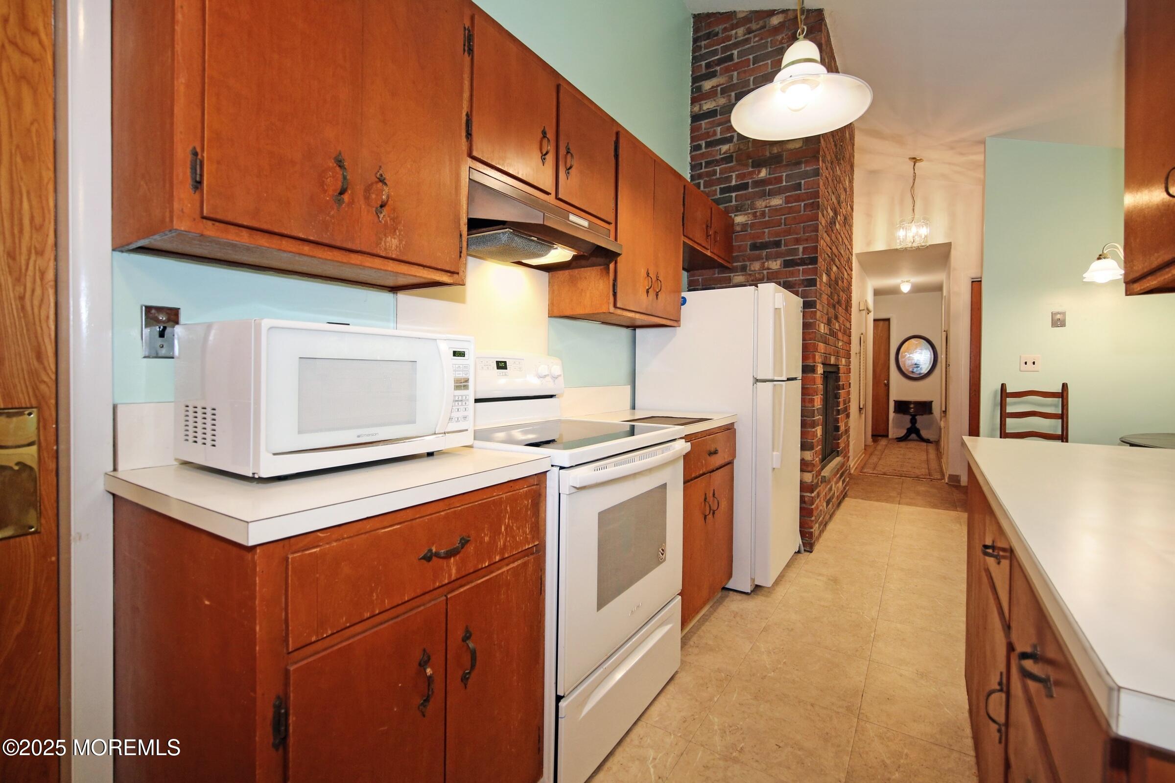 101 E Highland Avenue, Atlantic Highlands, New Jersey image 45