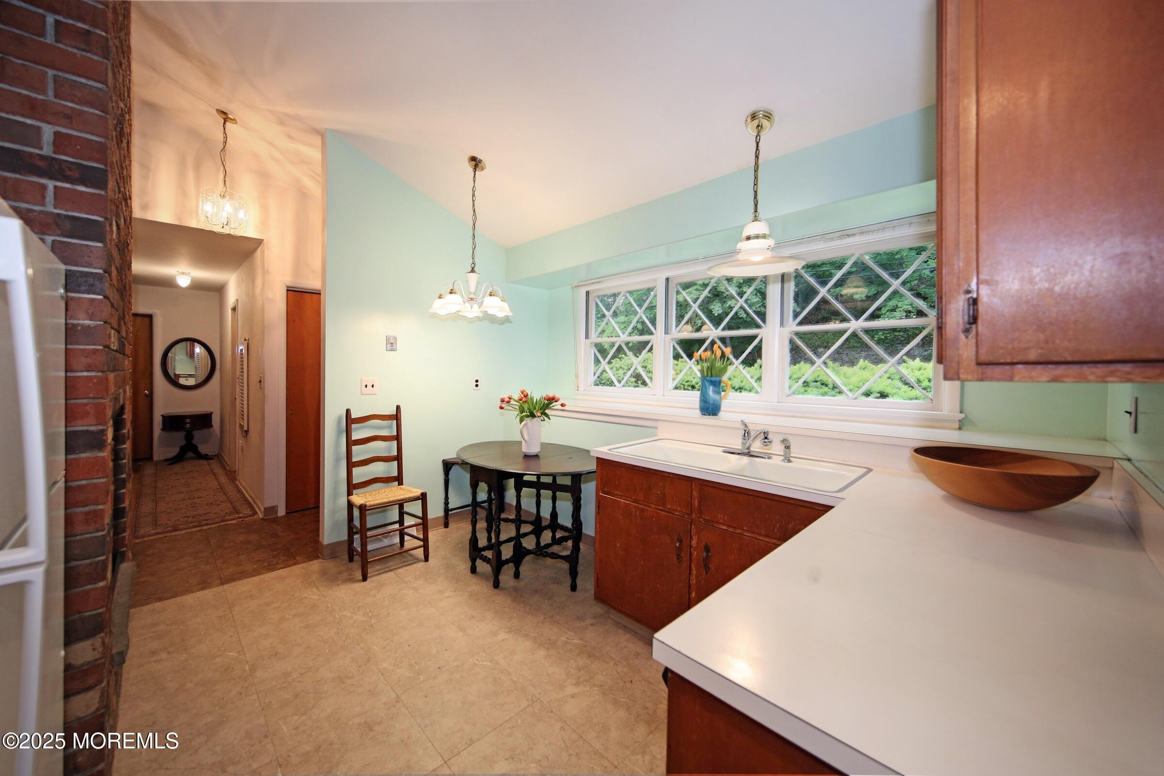 101 E Highland Avenue, Atlantic Highlands, New Jersey image 10