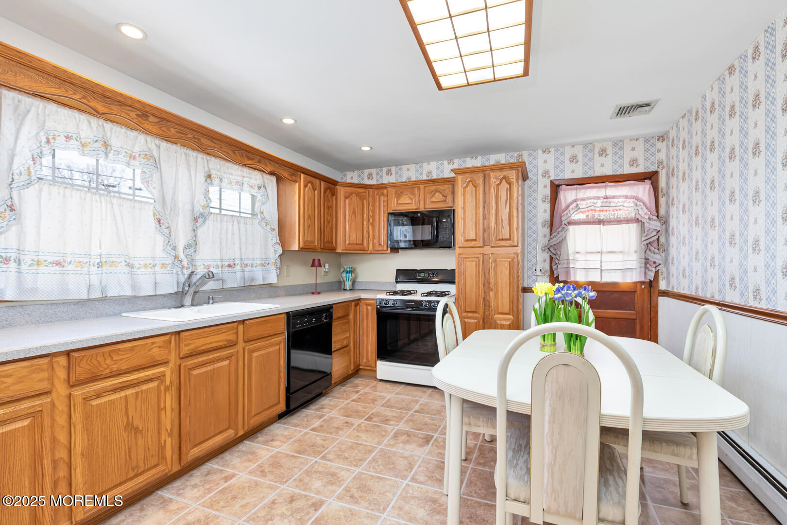 5 Evergreen Street, Hazlet, New Jersey image 13