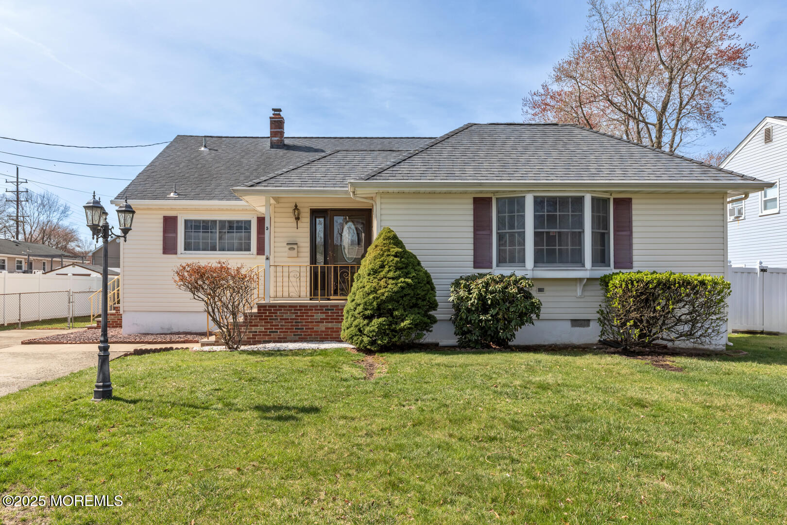 5 Evergreen Street, Hazlet, New Jersey image 1