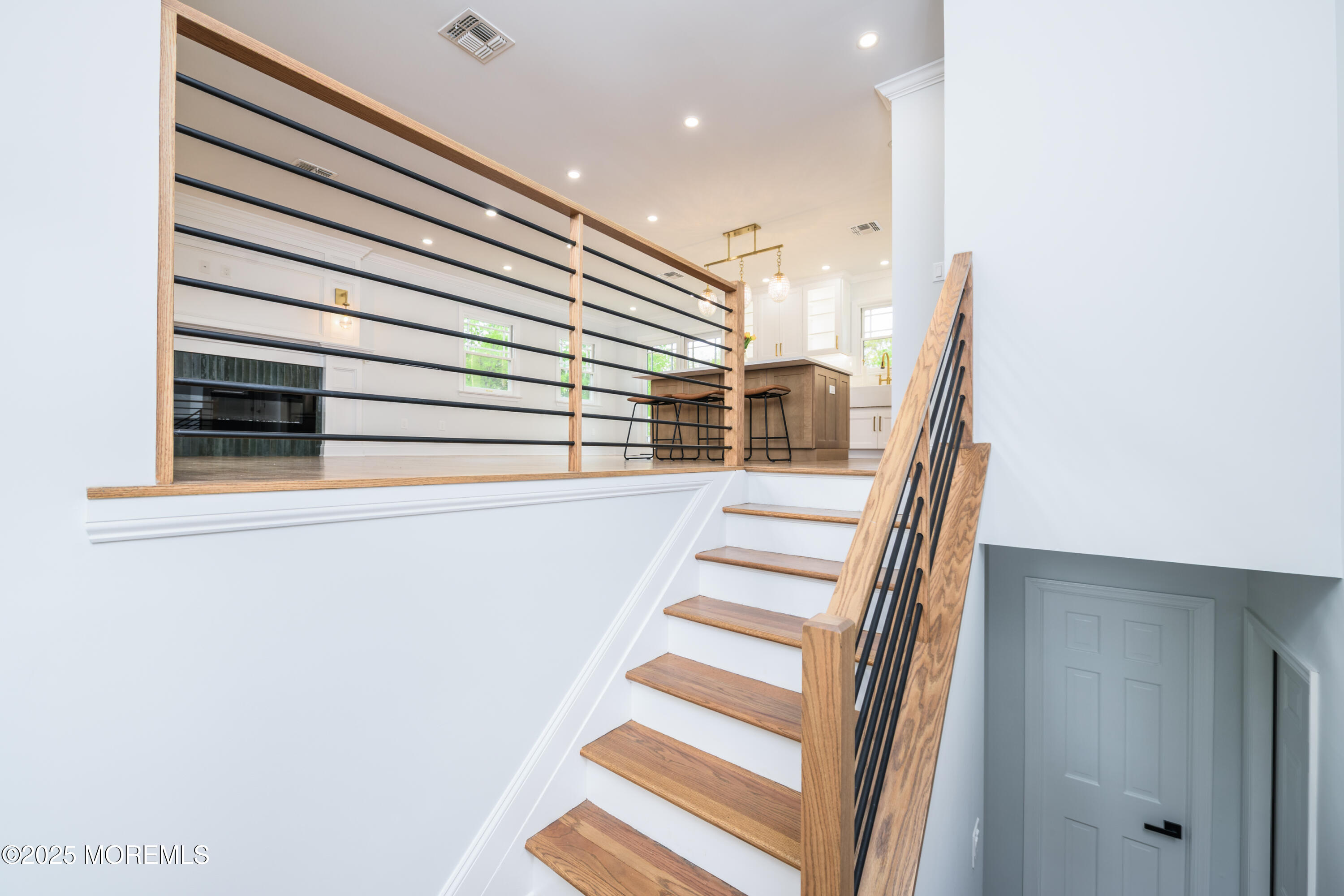 832 Nutswamp Road, Red Bank, New Jersey image 20