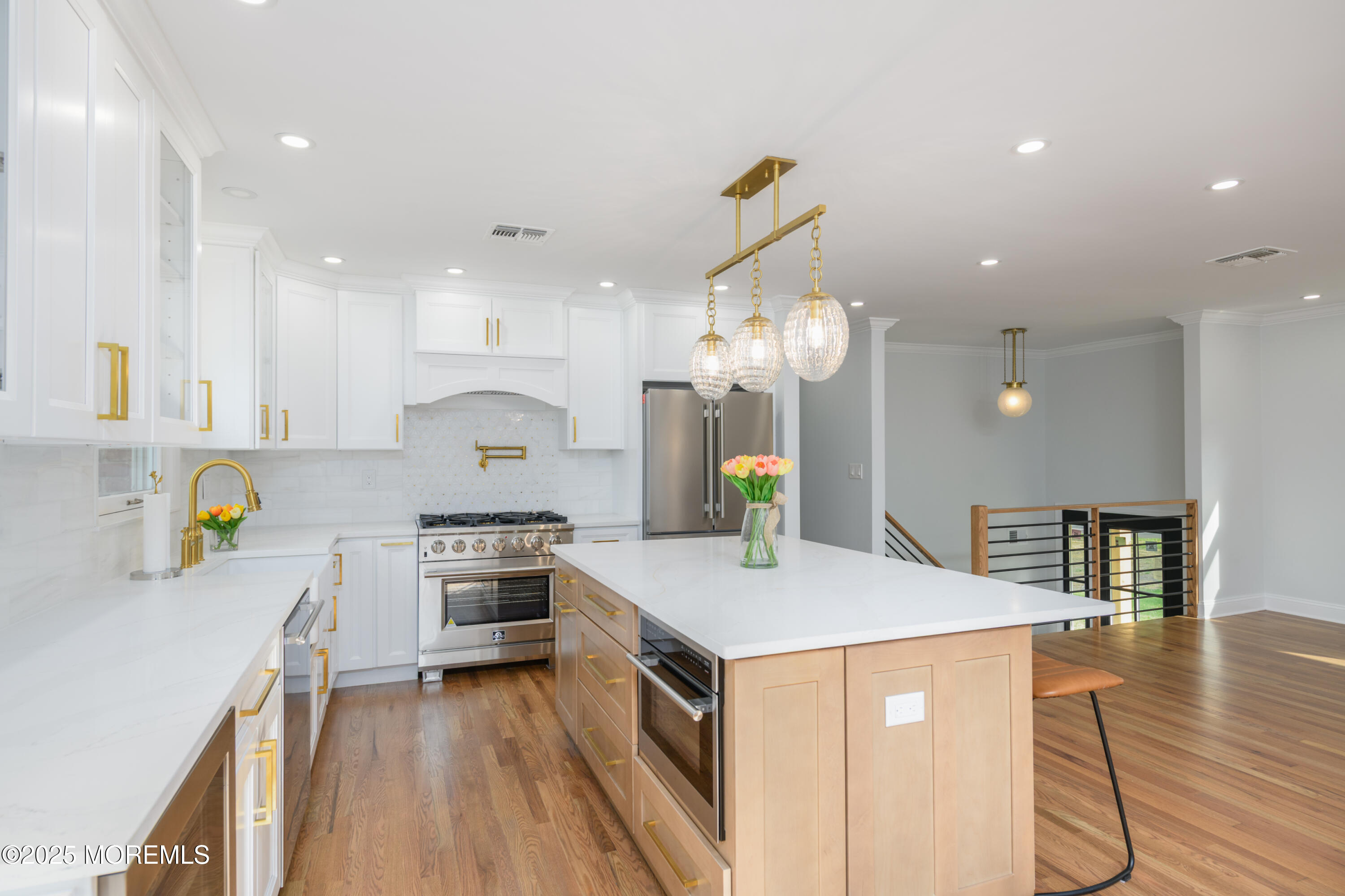 832 Nutswamp Road, Red Bank, New Jersey image 22
