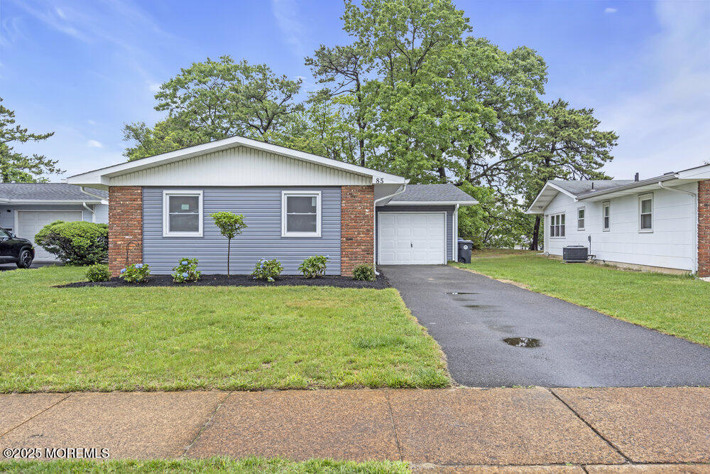 85 Central Boulevard, Brick, New Jersey image 24