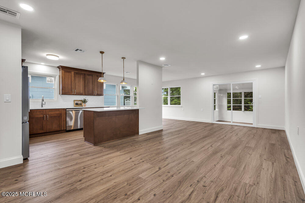 85 Central Boulevard, Brick, New Jersey image 4