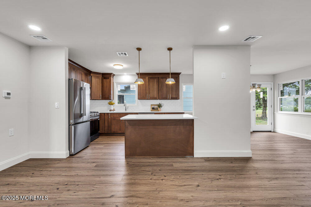 85 Central Boulevard, Brick, New Jersey image 5